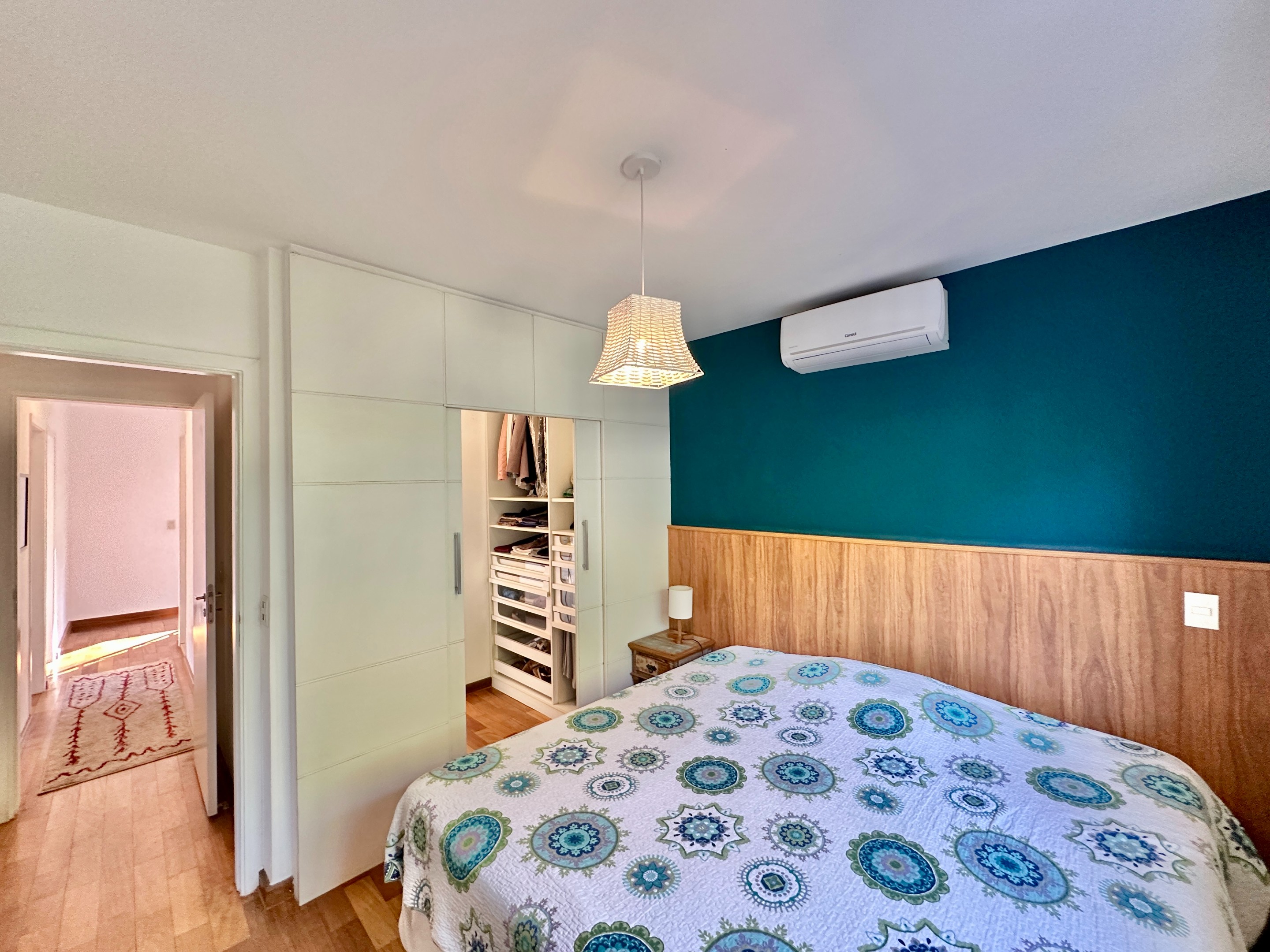 Casa Impecável na Granja Viana com 4 dormitórios / sendo 2 suítes, foto 43 de 51