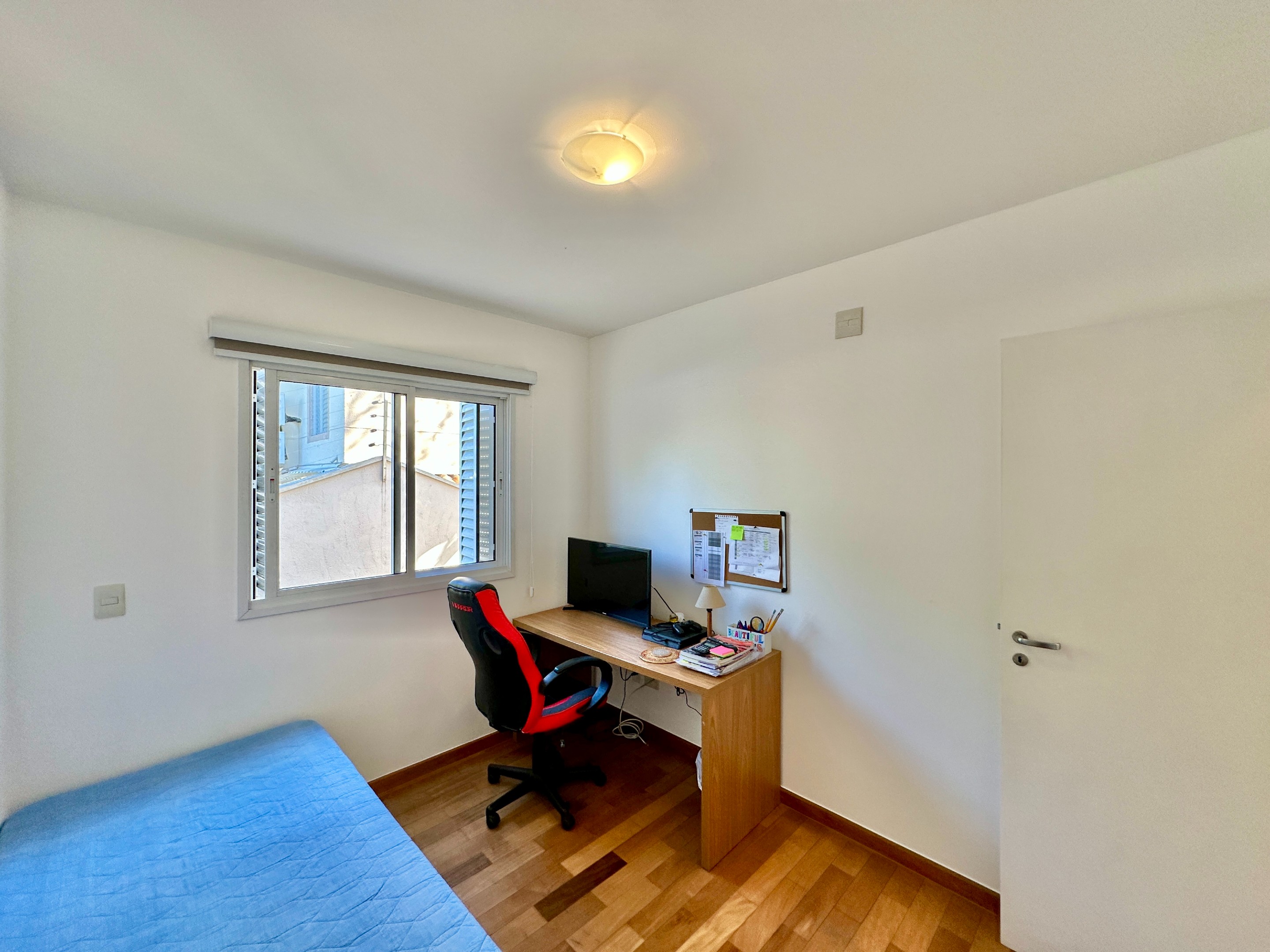 Casa Impecável na Granja Viana com 4 dormitórios / sendo 2 suítes, foto 46 de 51