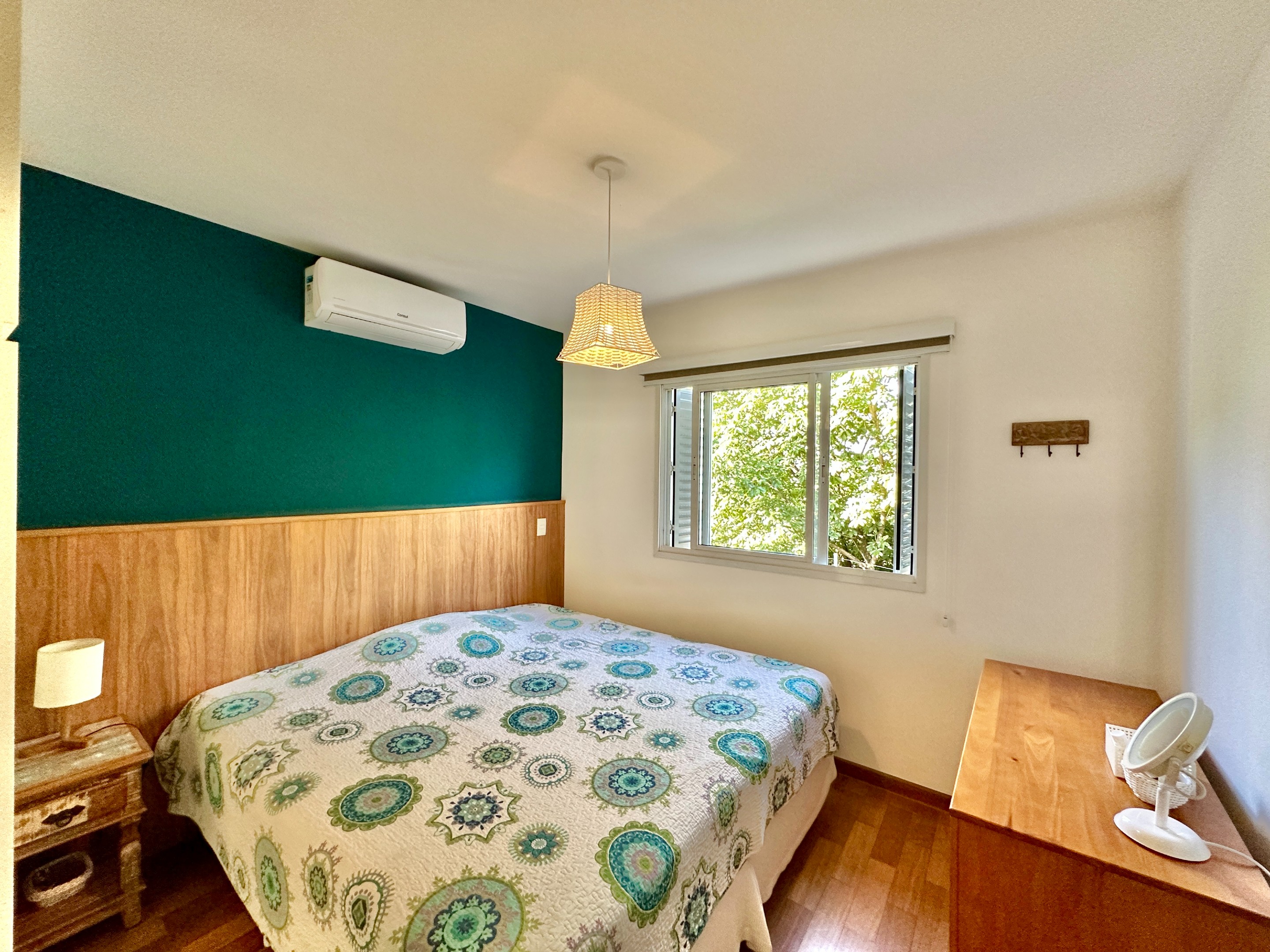 Casa Impecável na Granja Viana com 4 dormitórios / sendo 2 suítes, foto 47 de 51