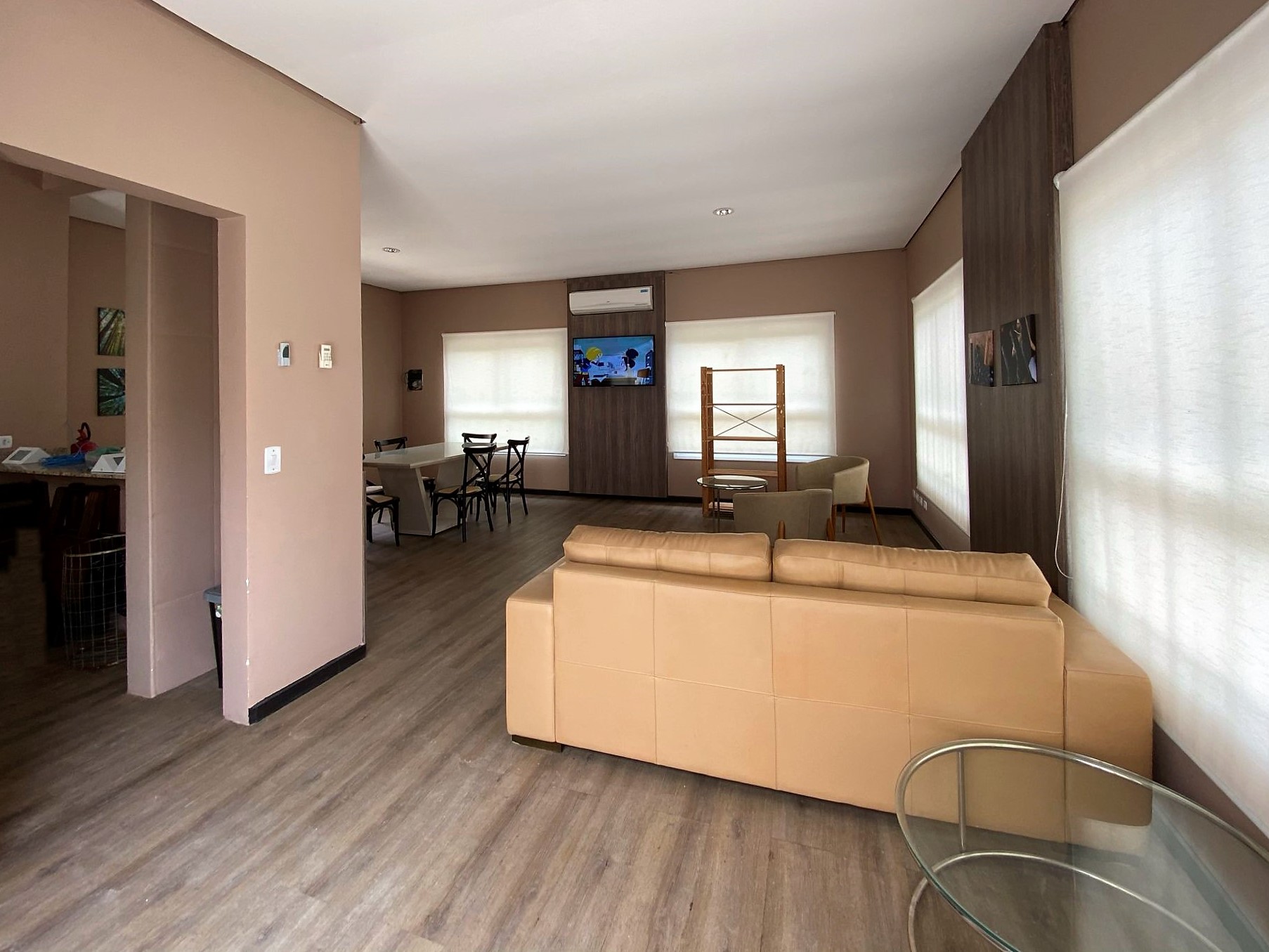 Casa Térrea Impecável com 3 dormitórios / 1 suíte, foto 10 de 47