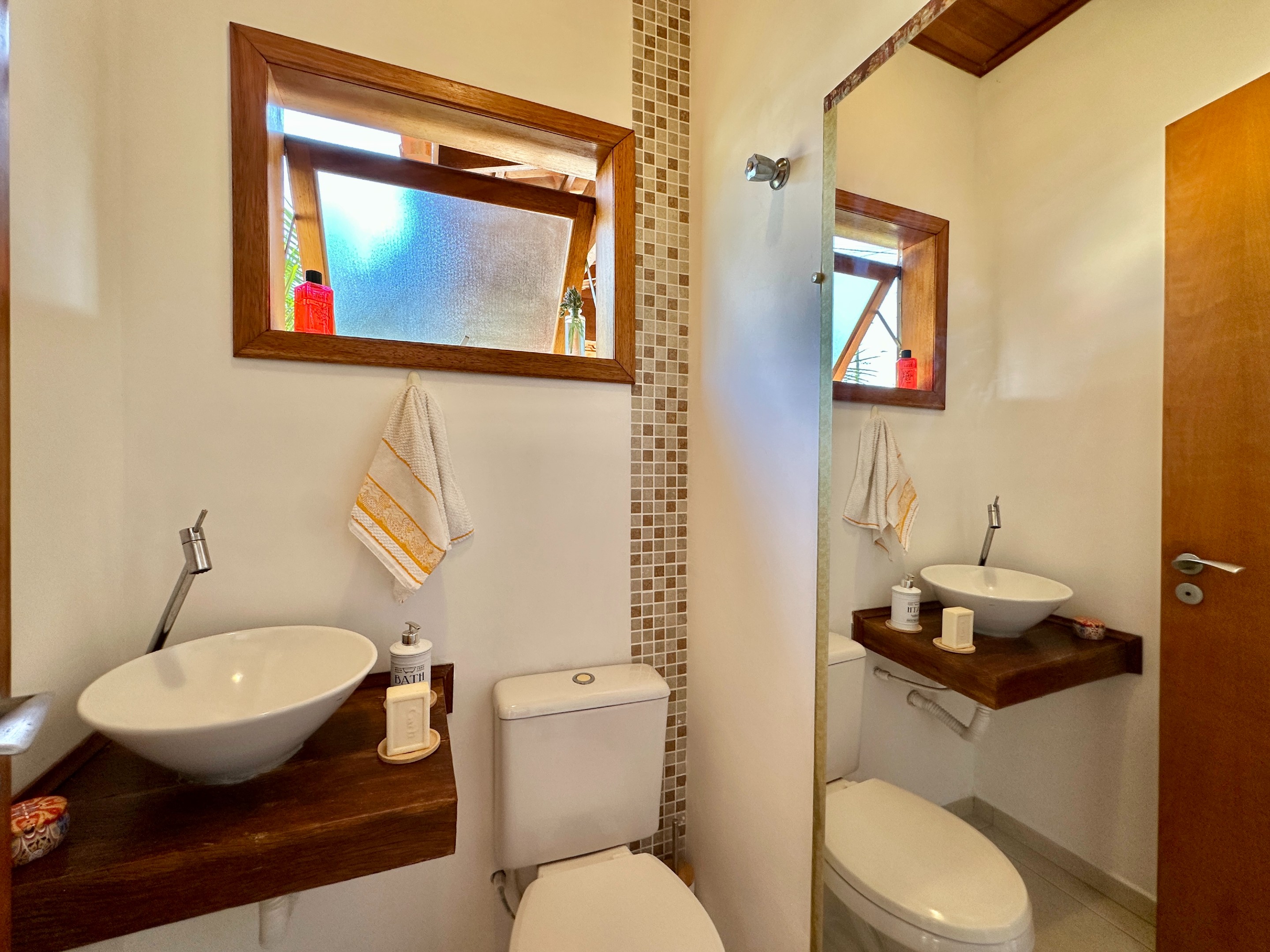 Casa Térrea Impecável com 3 dormitórios / 1 suíte, foto 26 de 47