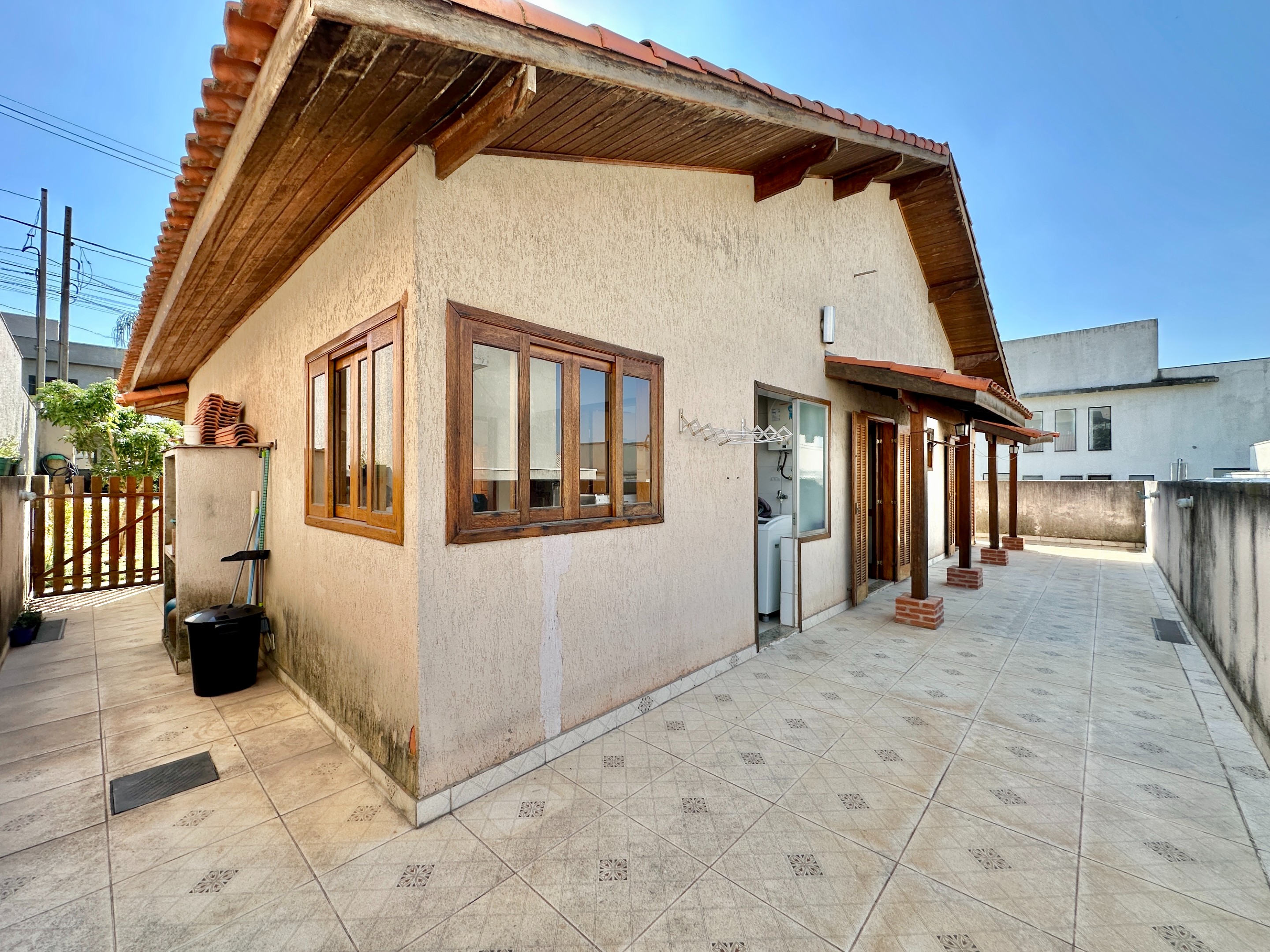 Casa Térrea Impecável com 3 dormitórios / 1 suíte, foto 27 de 47