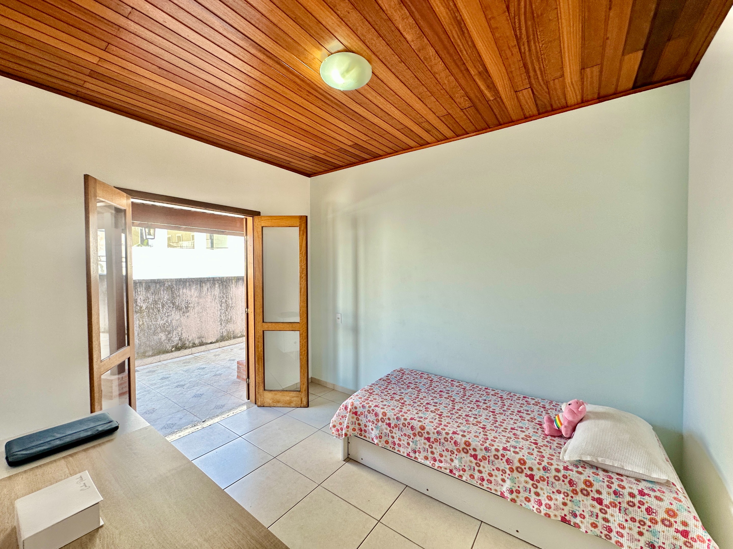 Casa Térrea Impecável com 3 dormitórios / 1 suíte, foto 37 de 47