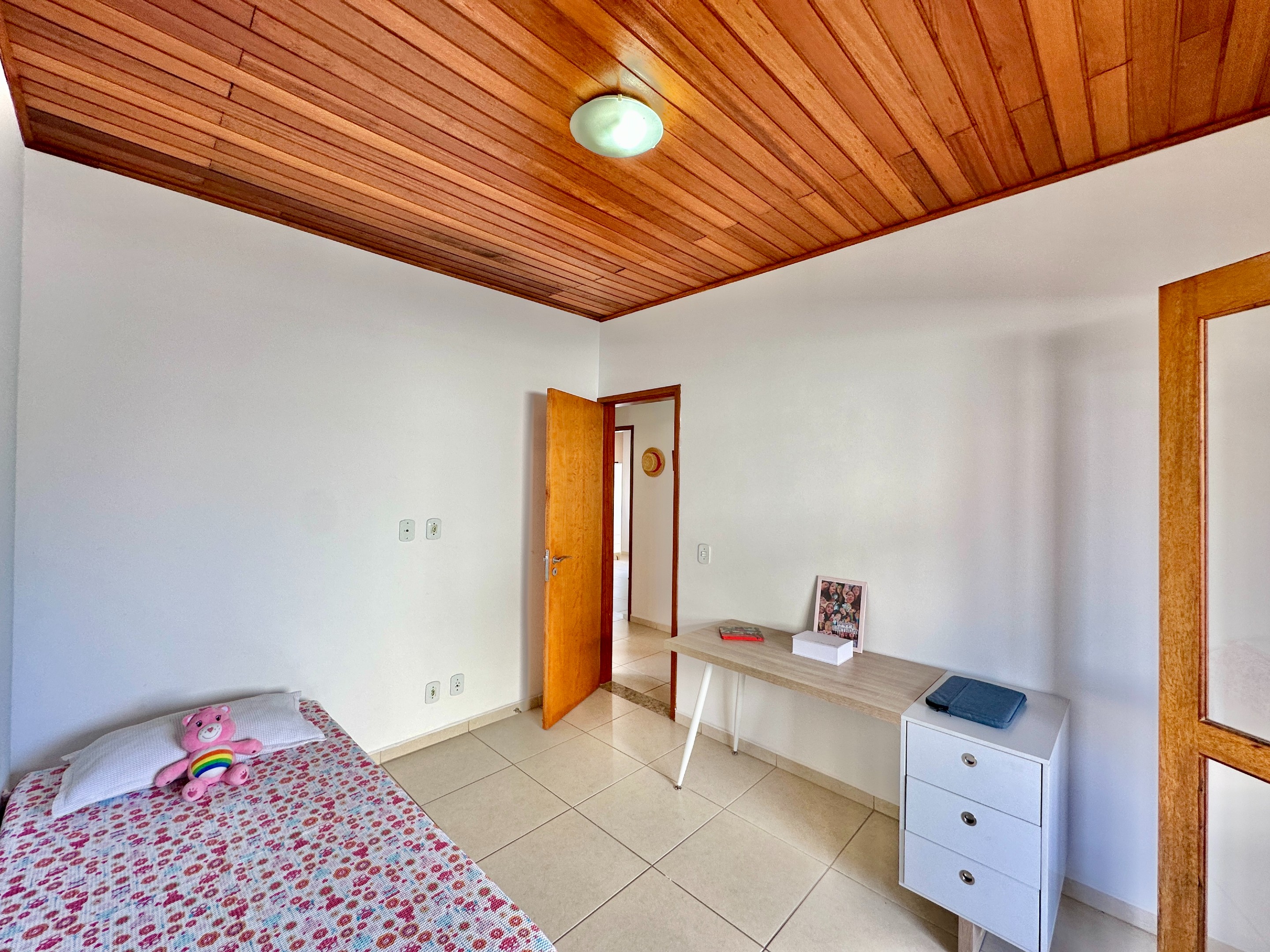 Casa Térrea Impecável com 3 dormitórios / 1 suíte, foto 38 de 47