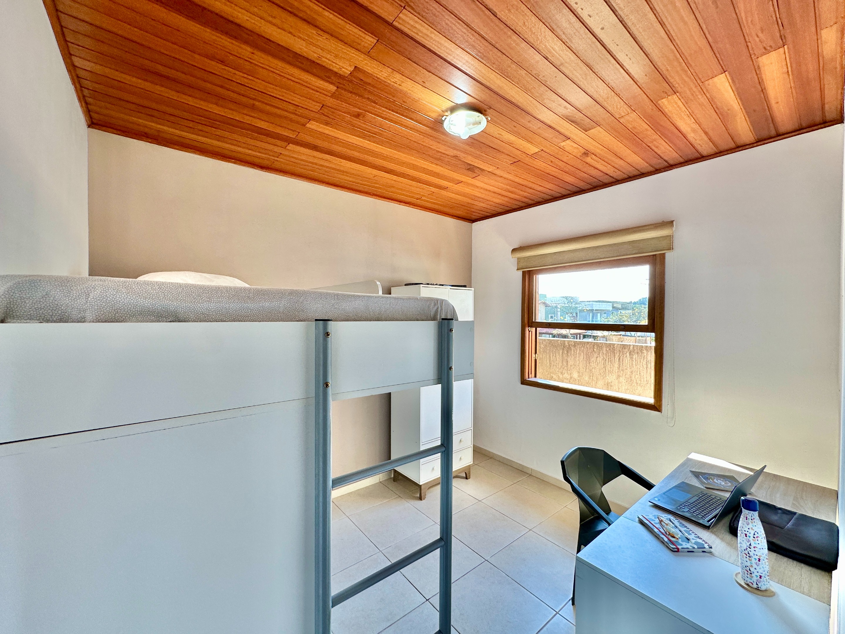 Casa Térrea Impecável com 3 dormitórios / 1 suíte, foto 43 de 47