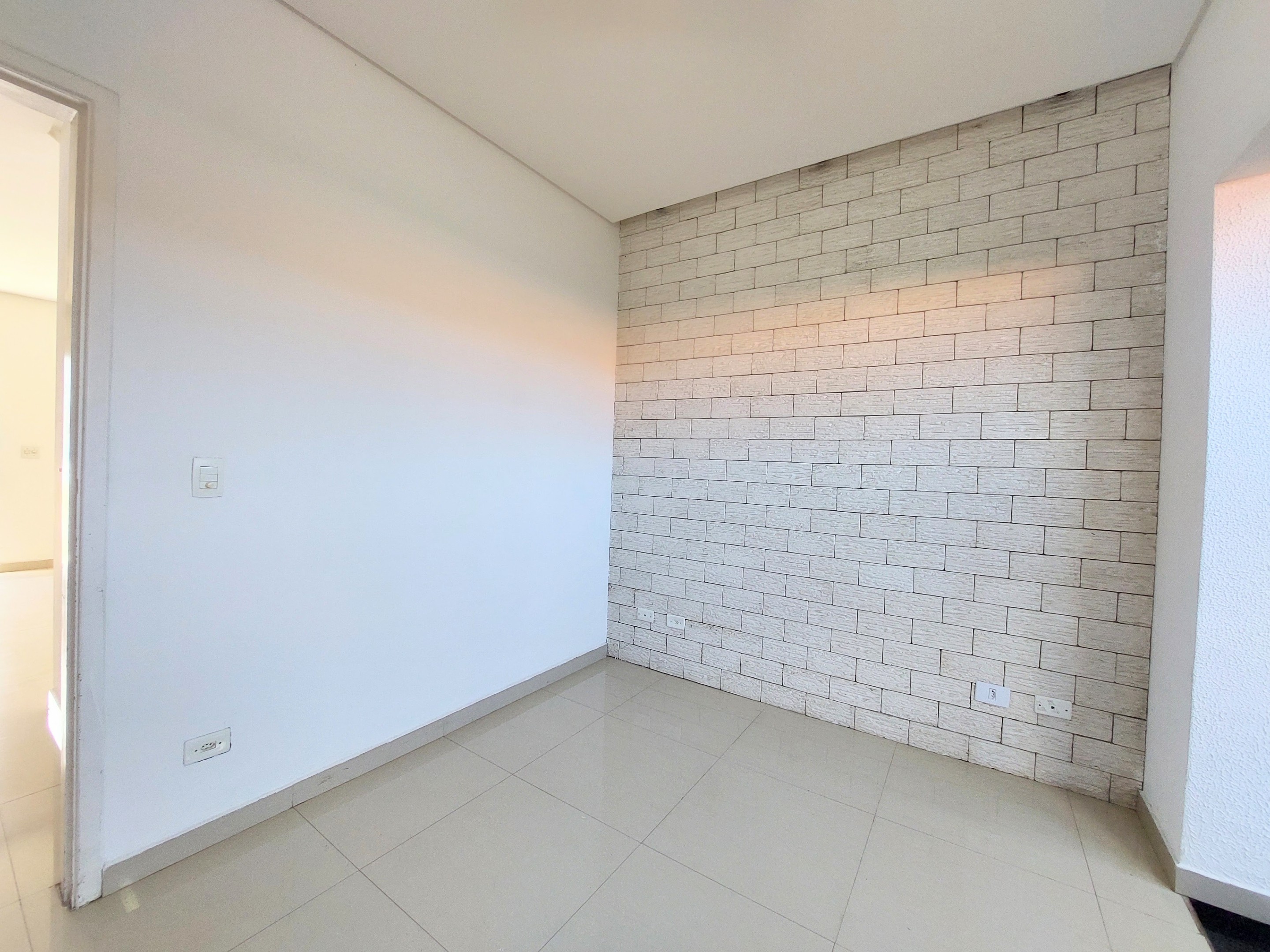 Linda Casa com 3 dormitórios /1 suíte na Granja Viana, foto 11 de 48