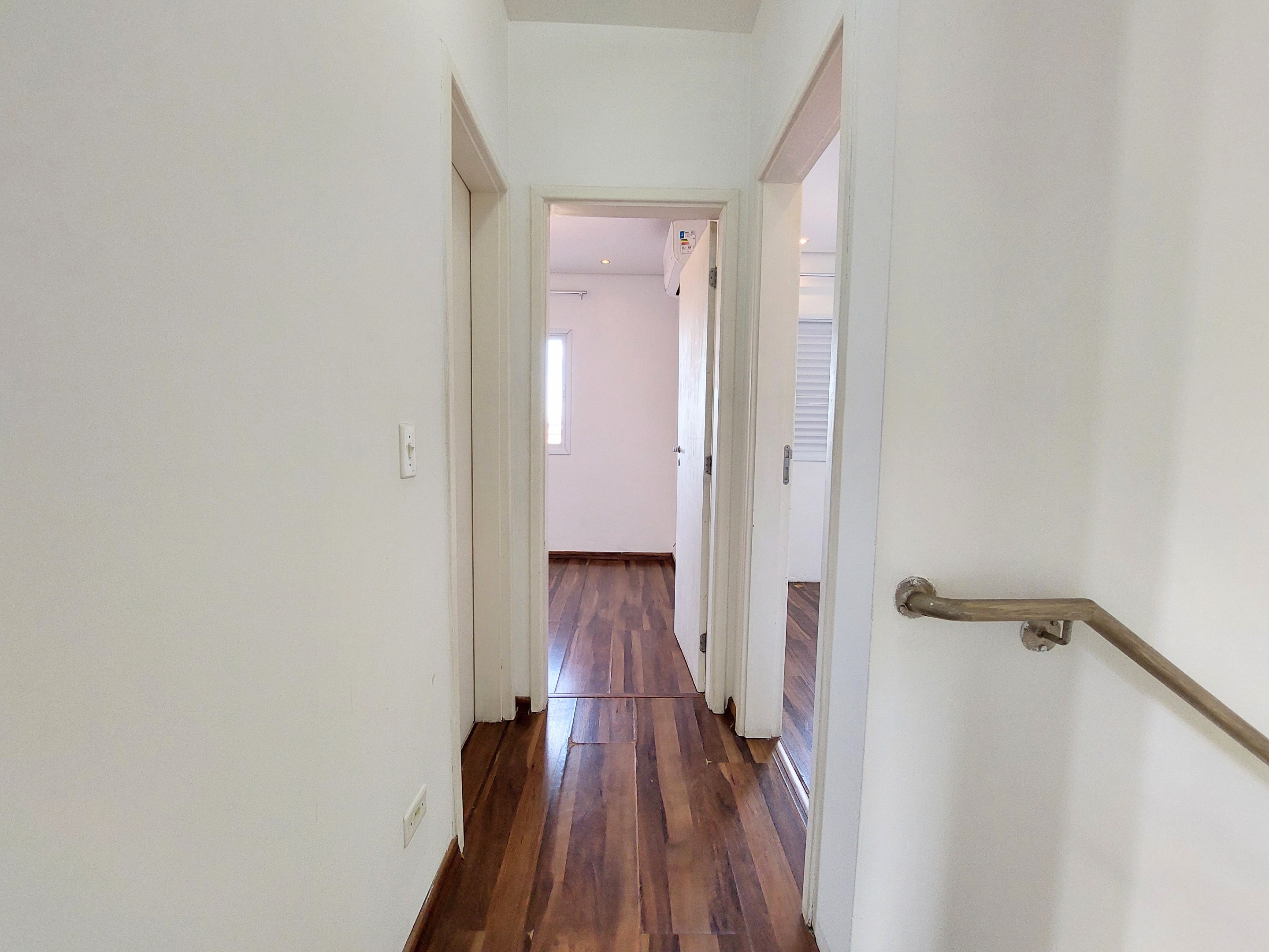 Linda Casa com 3 dormitórios /1 suíte na Granja Viana, foto 22 de 48