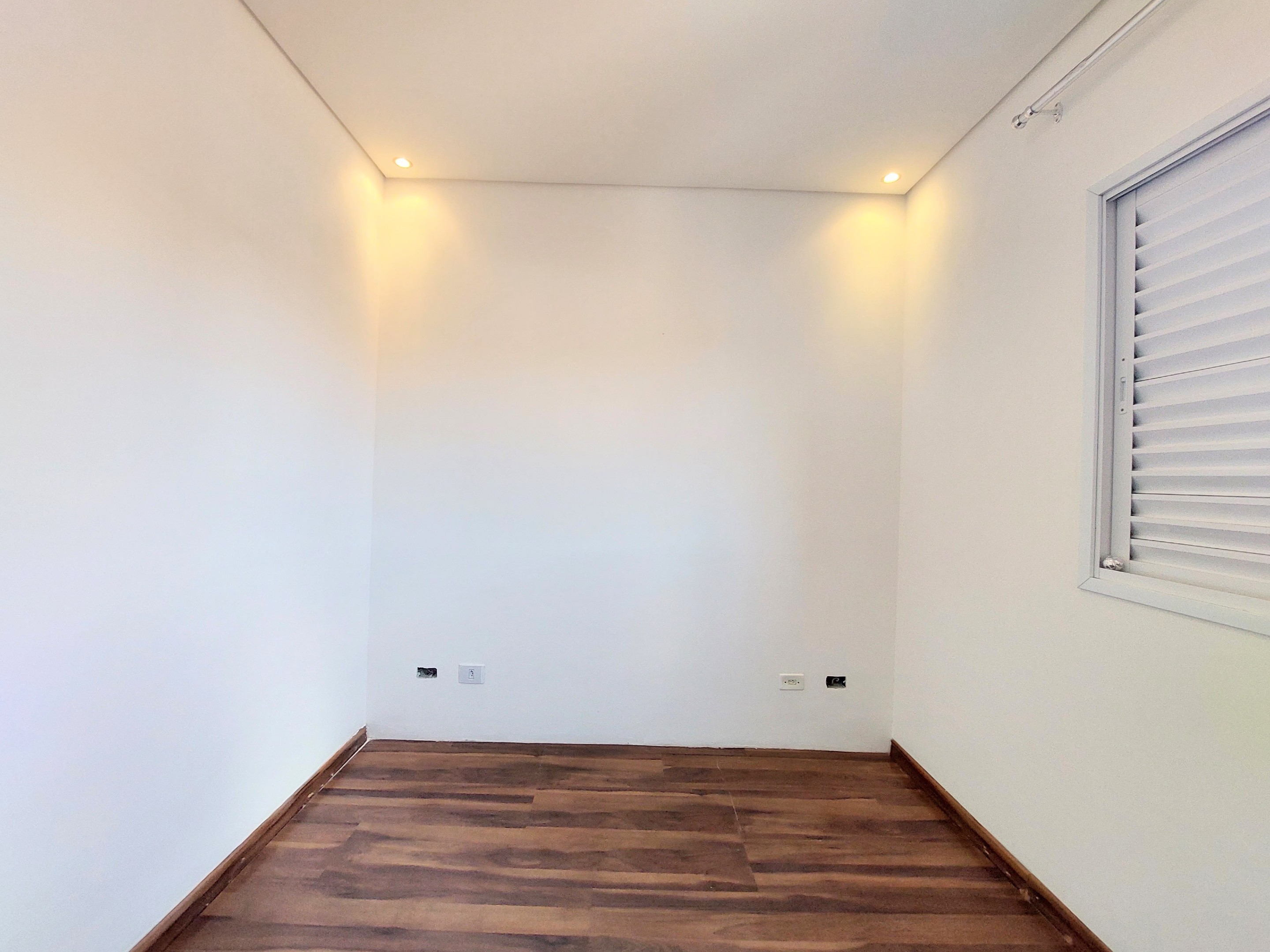 Linda Casa com 3 dormitórios /1 suíte na Granja Viana, foto 27 de 48