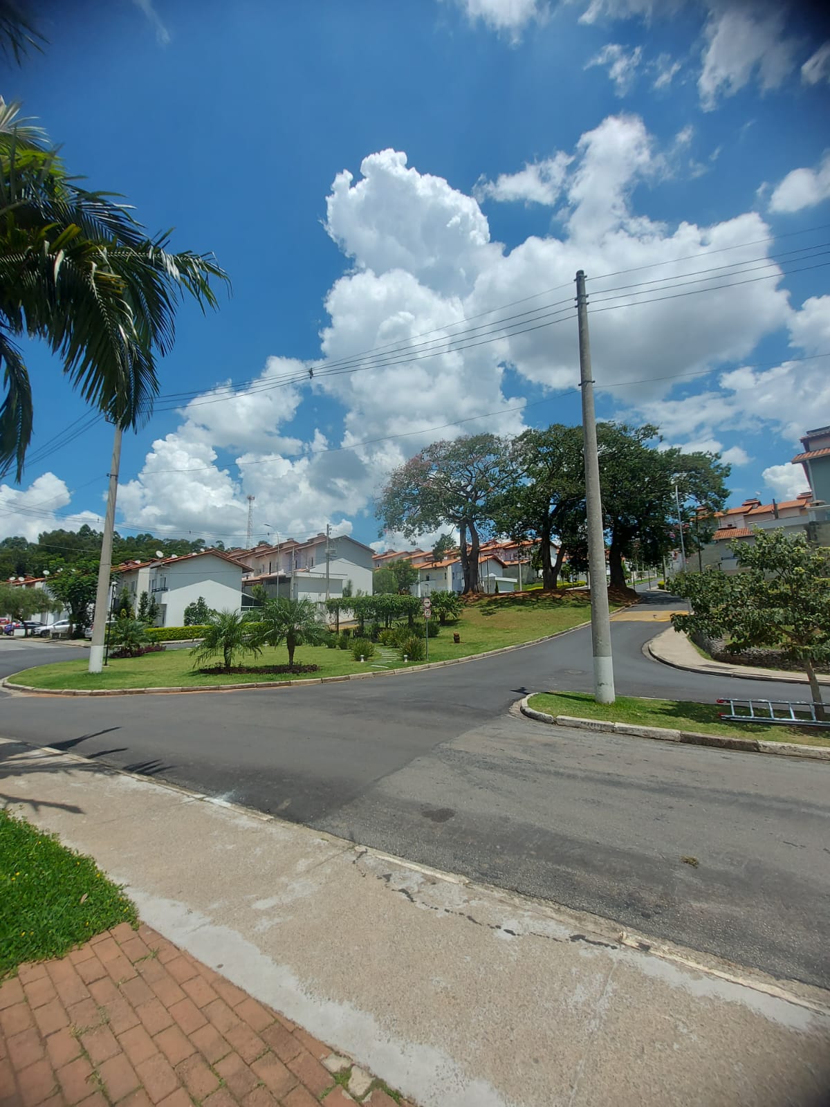 Linda Casa com 3 dormitórios /1 suíte na Granja Viana, foto 38 de 48