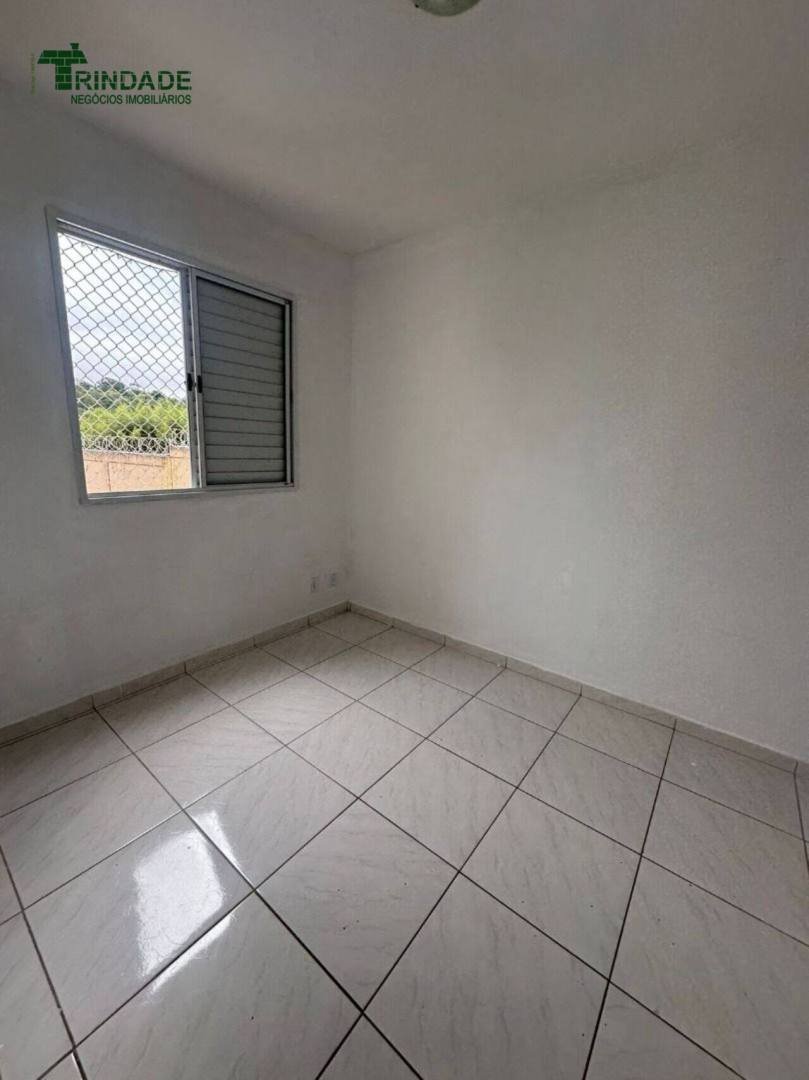 Apartamento com 2 dormitórios à venda, 47 m² por R$ 195.000,00 - Jardim Ísis - Cotia/SP — foto 2 de 14