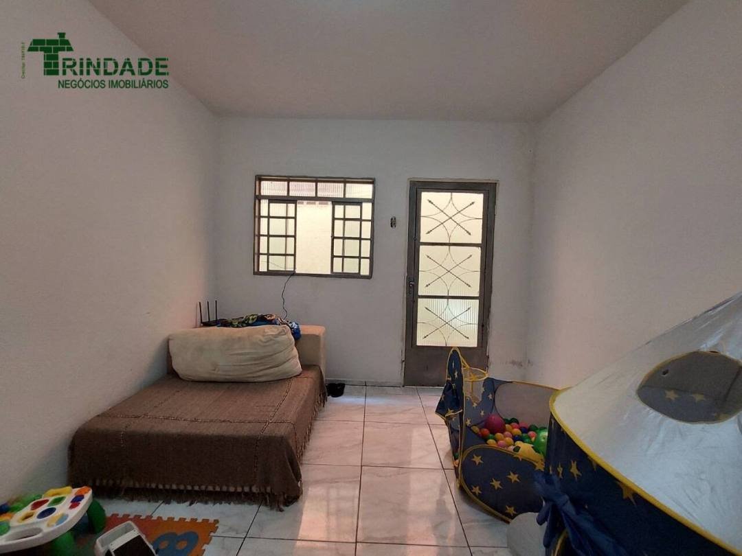 Casa com 7 dormitórios à venda, 268 m² por R$ 700.000,00 - Jardim Leonor - Cotia/SP — foto 31 de 44