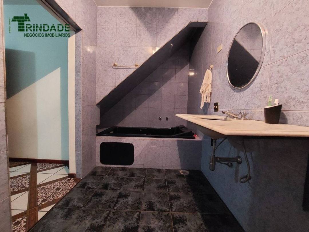 Casa com 3 dormitórios à venda, 211 m² por R$ 590.000,00 - Centro (Cotia) - Cotia/SP — foto 26 de 38