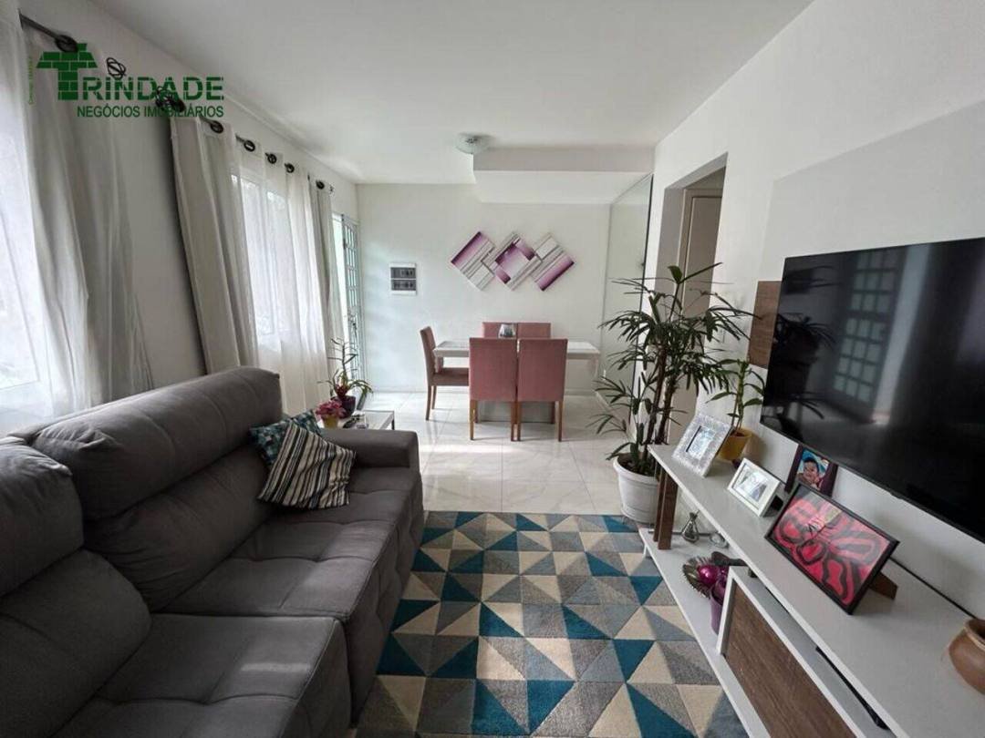 Casa com 3 dormitórios à venda, 92 m² por R$ 570.000,00 - Granja Viana - Cotia/SP