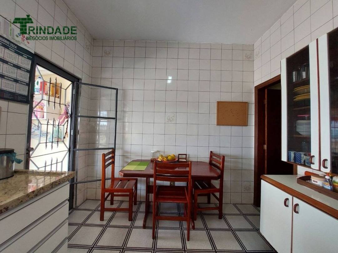 Casa com 5 dormitórios à venda, 286 m² por R$ 550.000,00 - Centro - Cotia/SP — foto 38 de 52