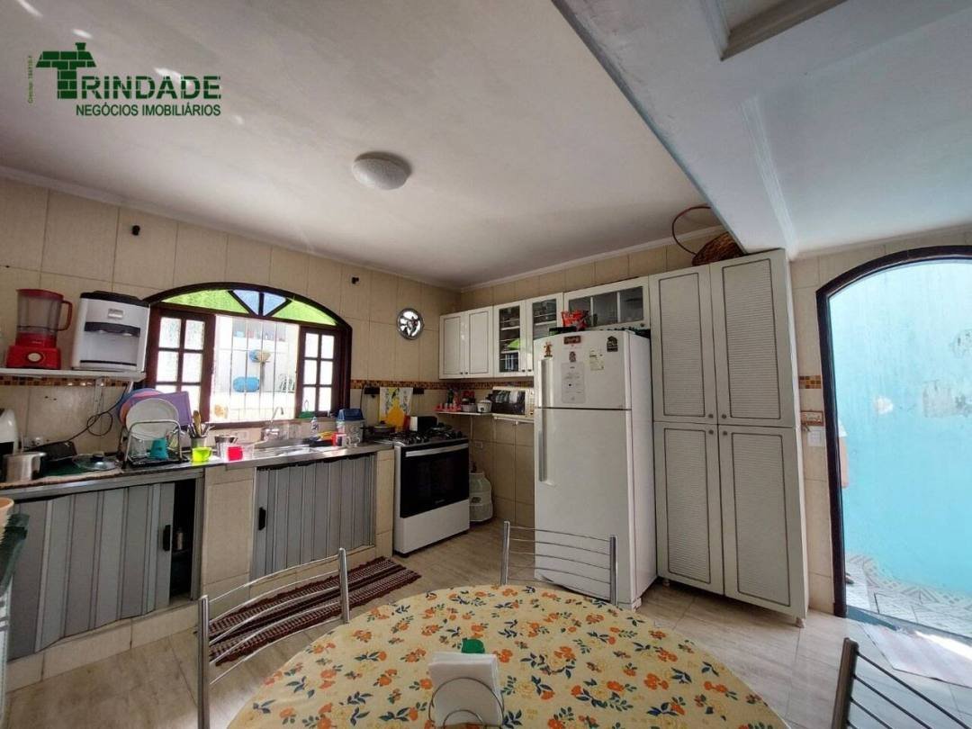 Casa com 3 dormitórios à venda, 273 m² por R$ 600.000,00 - Centro (Cotia) - Cotia/SP — foto 25 de 49