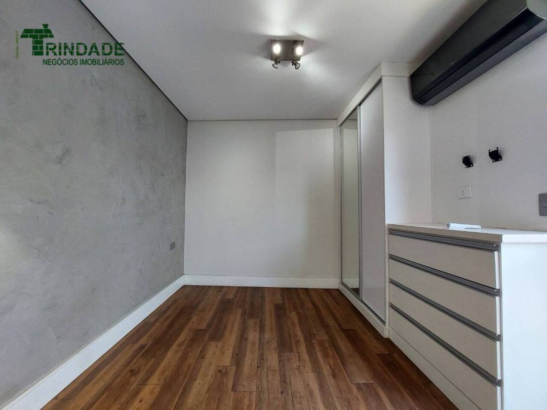 Casa com 3 dormitórios à venda, 235 m² por R$ 1.550.000,00 - Granja Viana - Cotia/SP — foto 24 de 47