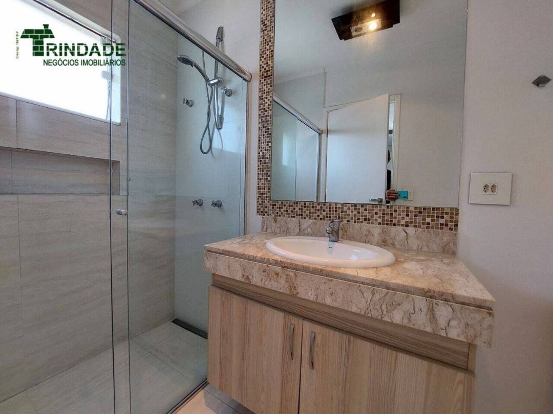 Casa com 3 dormitórios à venda, 235 m² por R$ 1.550.000,00 - Granja Viana - Cotia/SP — foto 27 de 47