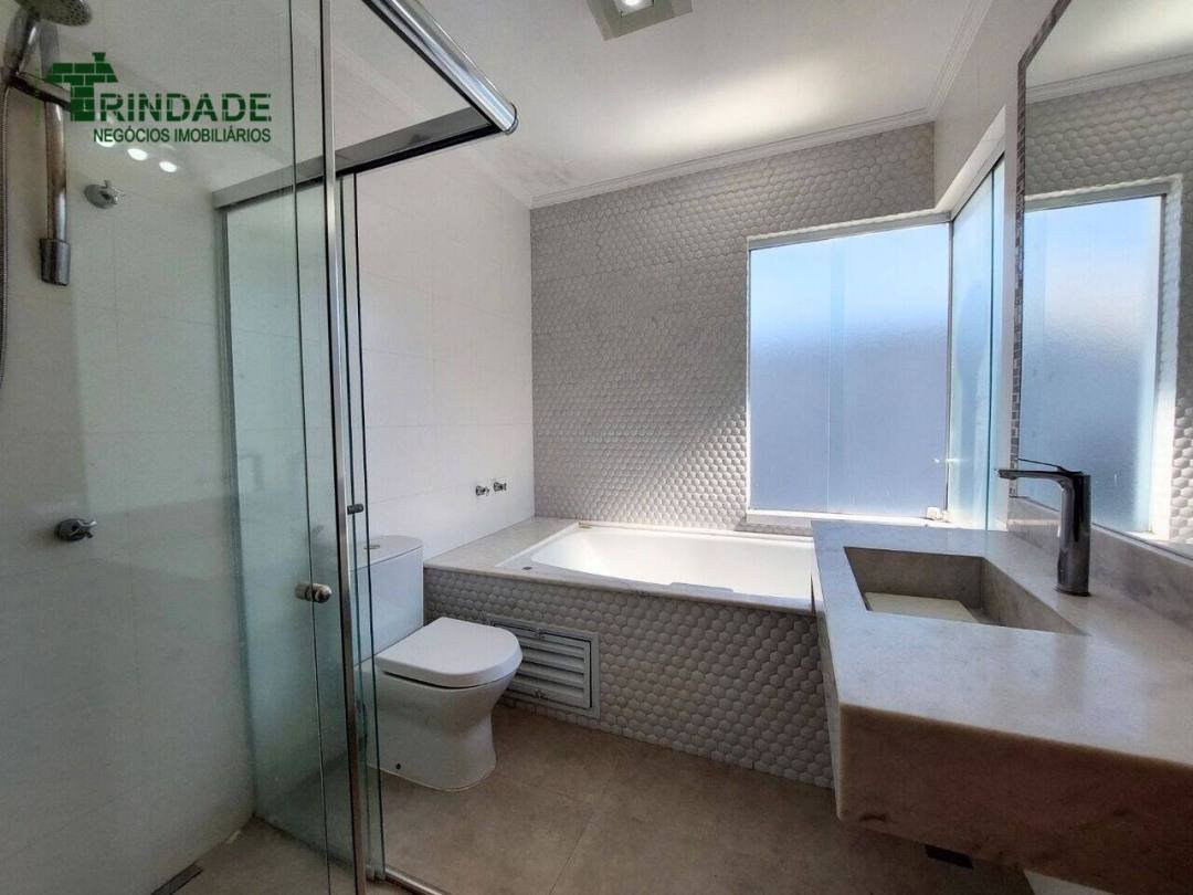 Casa com 3 dormitórios à venda, 235 m² por R$ 1.550.000,00 - Granja Viana - Cotia/SP — foto 35 de 47