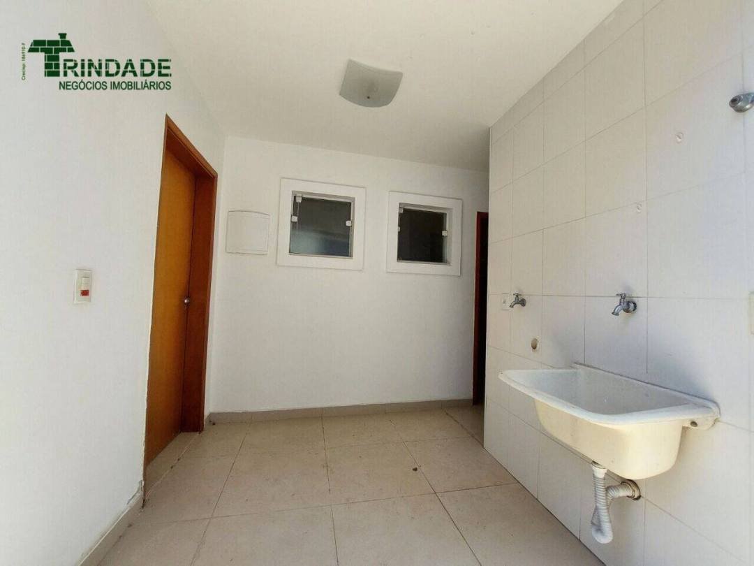 Casa com 3 dormitórios à venda, 235 m² por R$ 1.550.000,00 - Granja Viana - Cotia/SP — foto 37 de 47