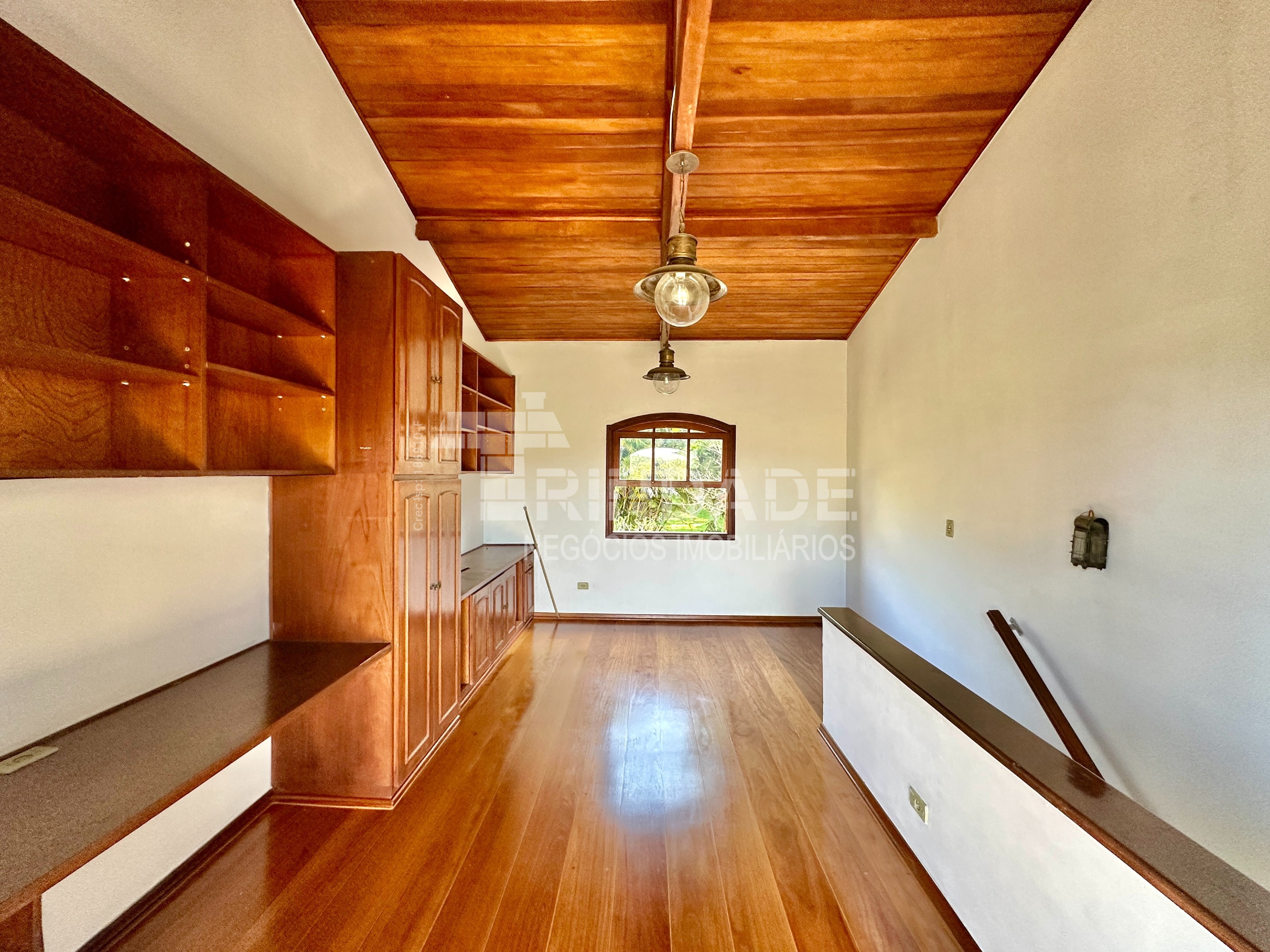 Casa com 4 dormitórios na Granja Viana / 322m², foto 38 de 52