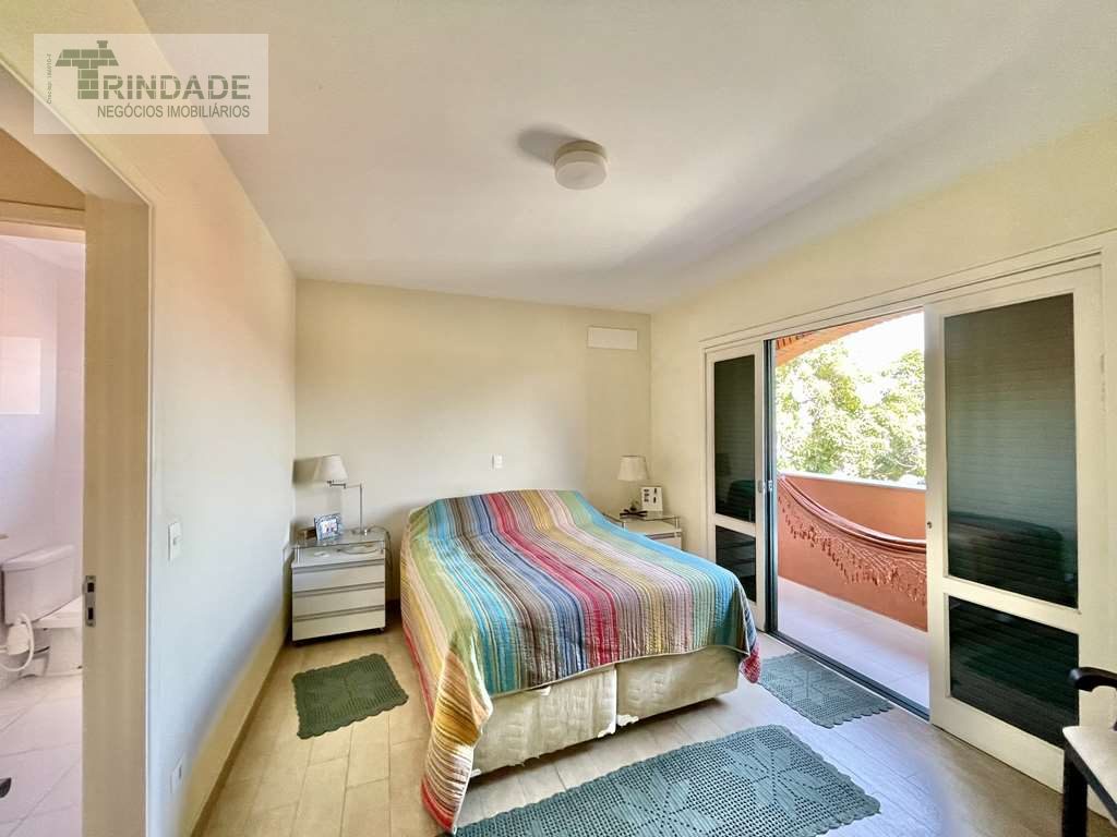 Linda casa c/ 4 suítes, lareira, gourmet e piscina!, foto 30 de 54