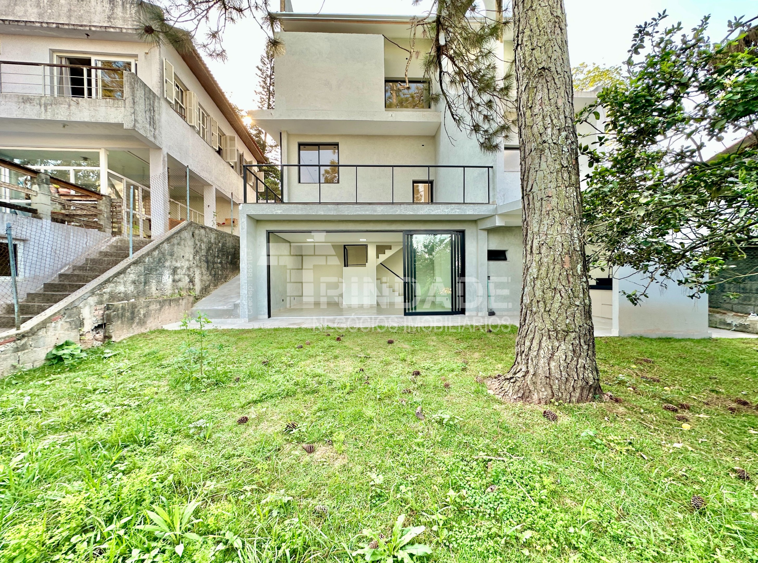Casa moderna com 3 suítes na Granja Viana, foto 41 de 44