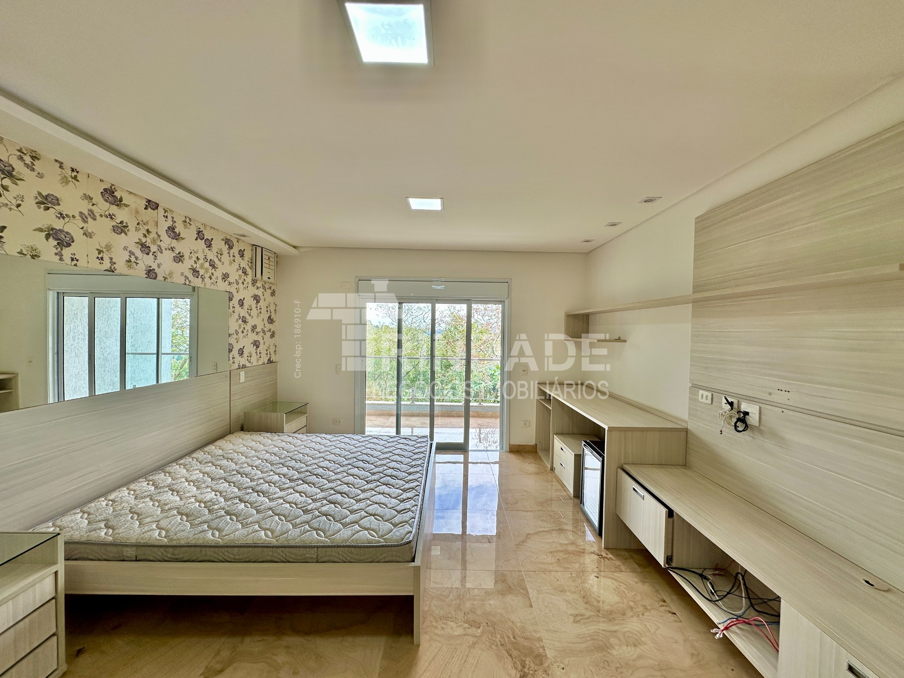 Ótima casa com 3 suítes na Granja Viana, foto 36 de 49