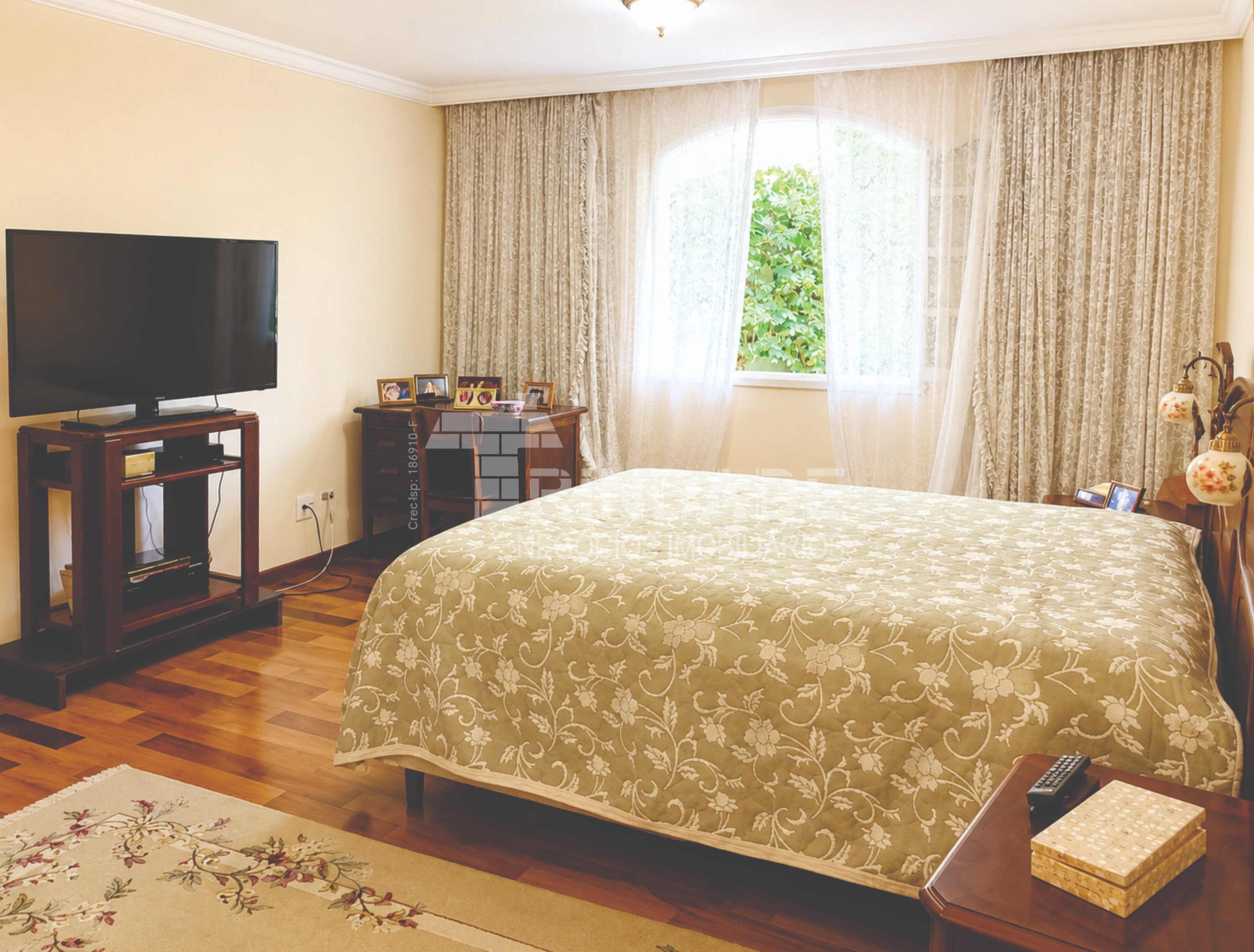 Casa impecável com 4 dormitórios / 2 suítes na Granja Viana, foto 15 de 34