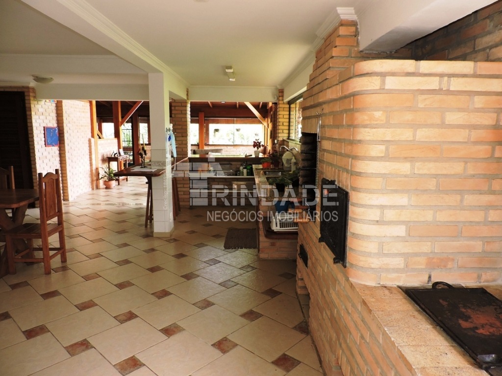 Casa com 5 dormitórios / sendo 3 suítes na Granja Viana por 1.690.000,00, foto 9 de 28