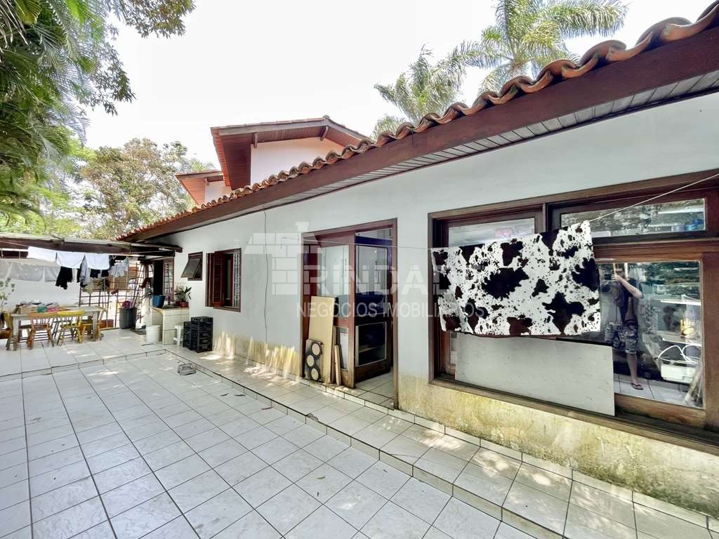 Casa impecável 90% térrea com 6 suítes na Granja Viana, foto 43 de 48