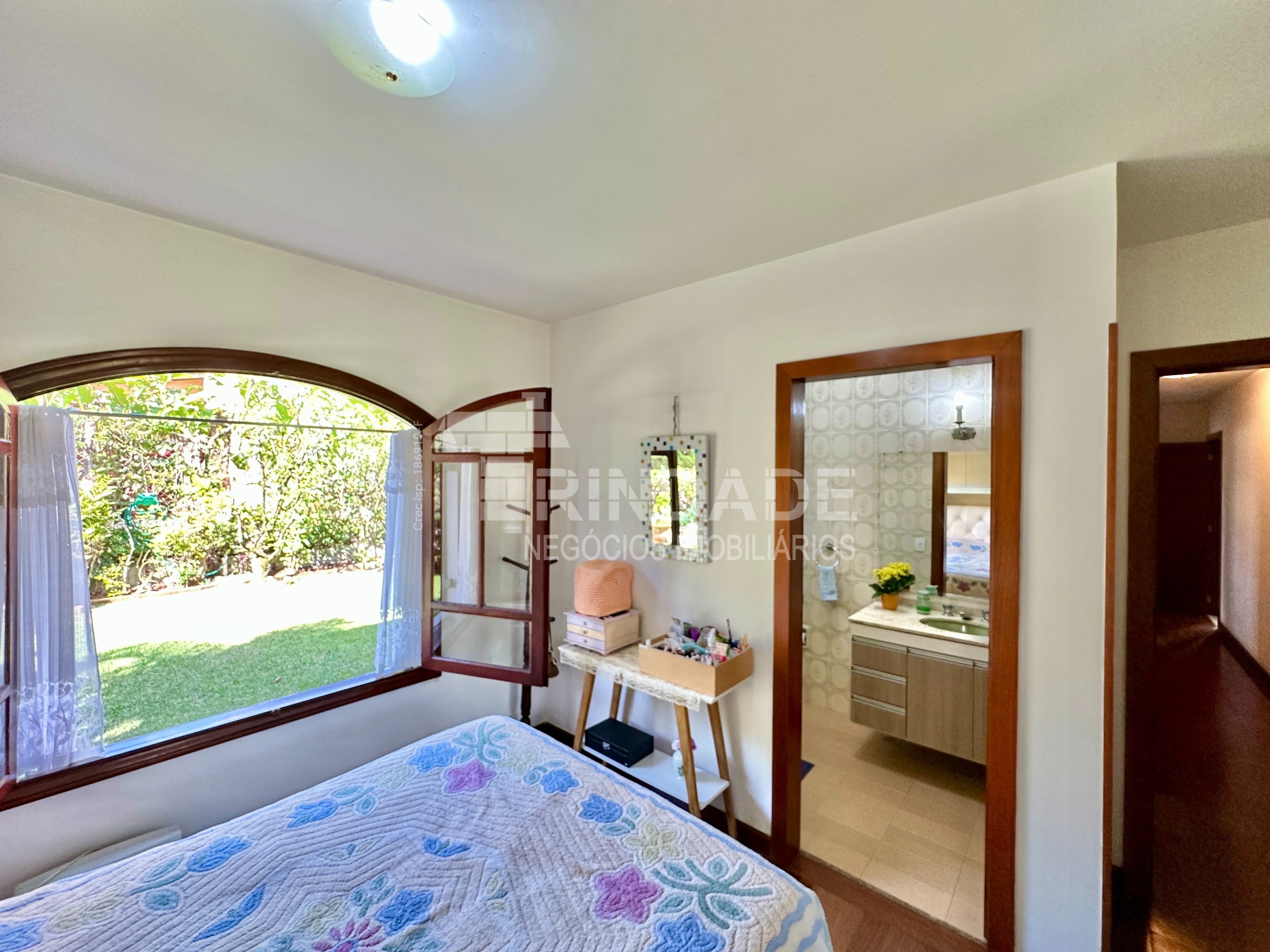 Casa Térrea com 3 dormitórios na Granja Viana, foto 19 de 52
