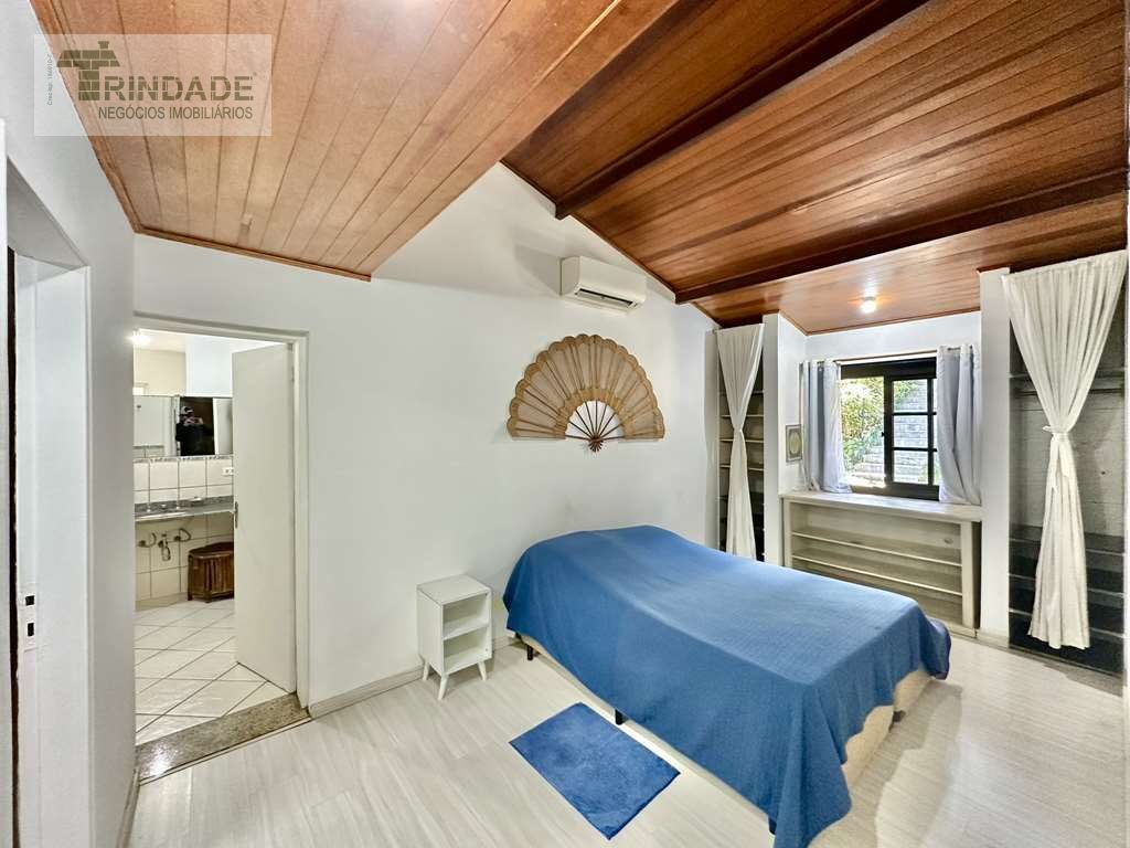 Casa térrea, impecável com 3 dormitórios / 1 suíte na Granja Viana, foto 32 de 50