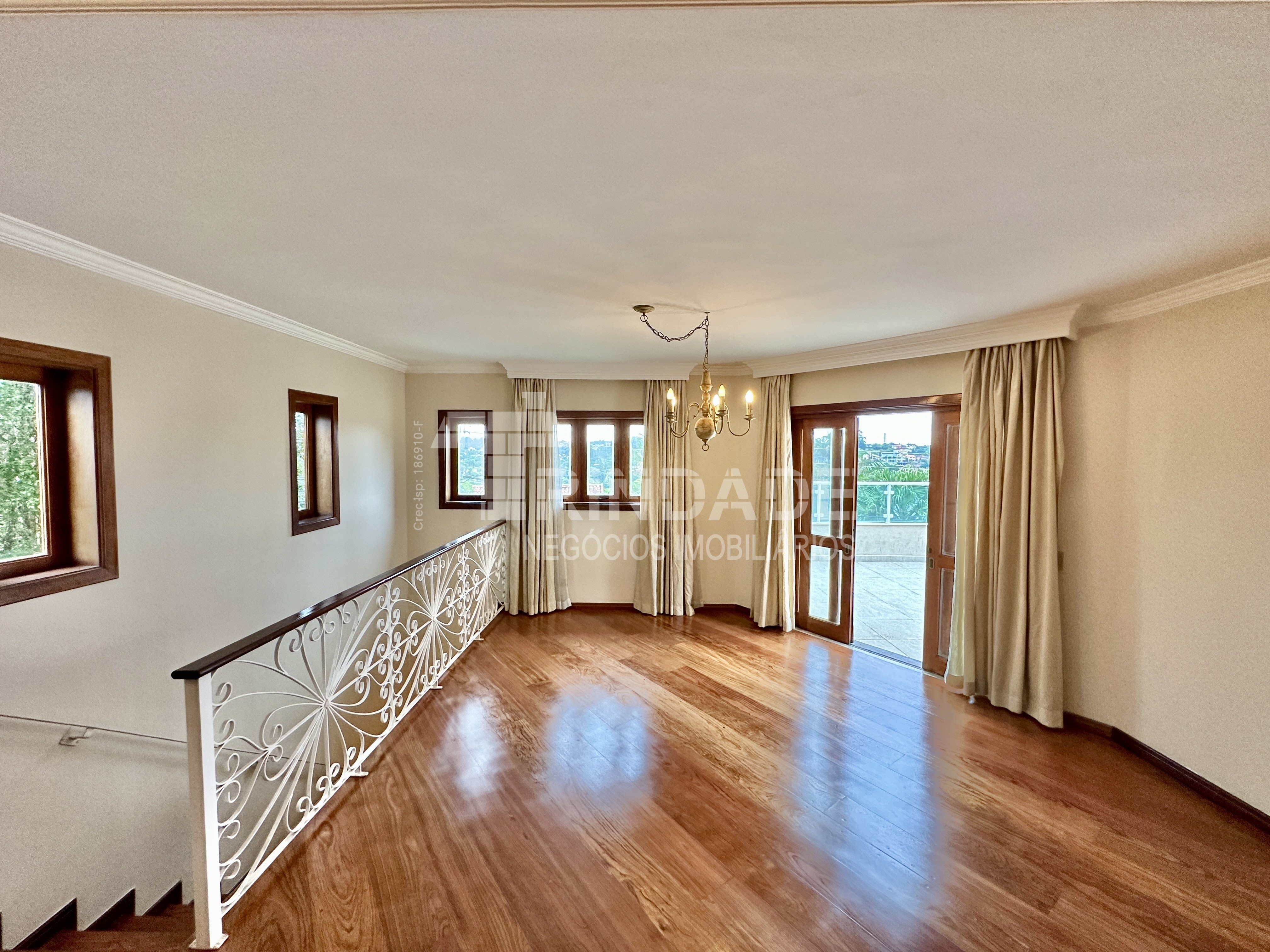 Casa com 4 dormitórios / 2 suítes / piscina por 1.600.000,00, foto 17 de 65