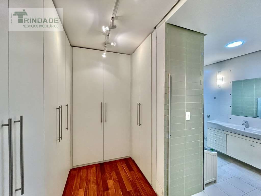 Casa impecável com 5 dormitórios / 3 suítes na Granja Viana, foto 45 de 53