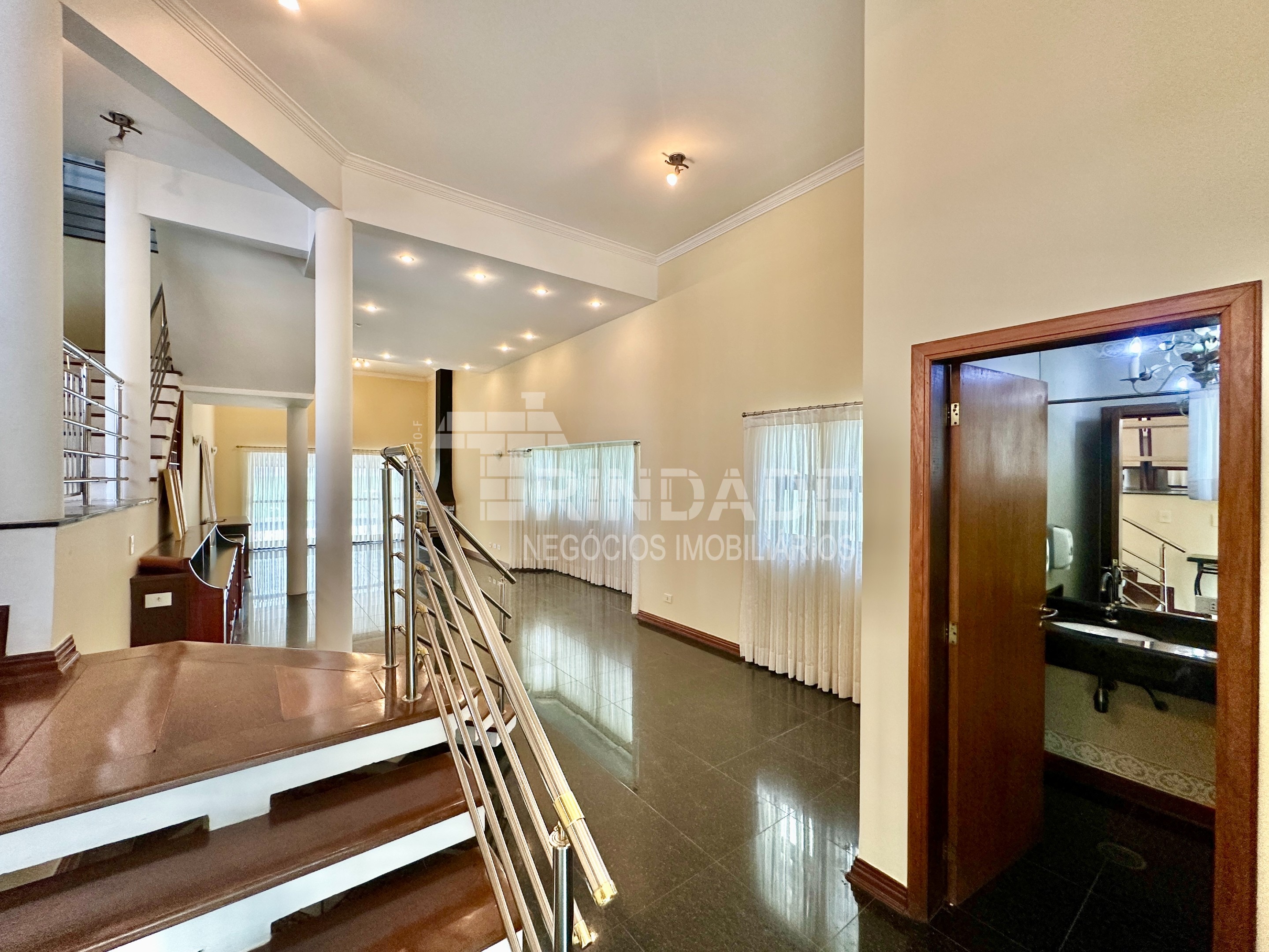 Excelente casa com 4 suítes na Granja Viana, foto 45 de 58