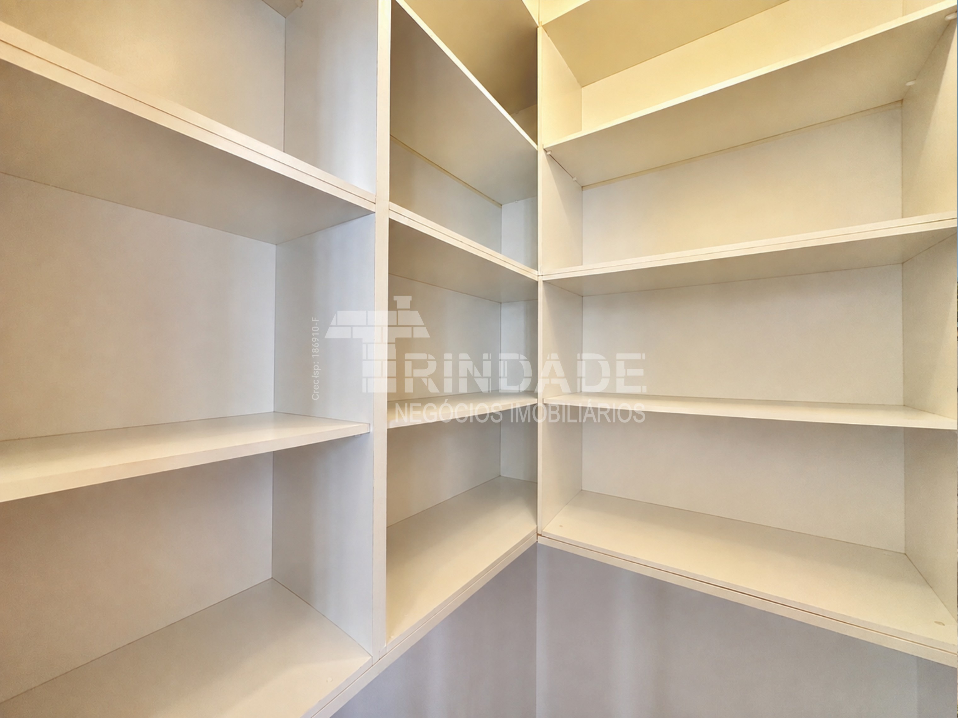 Casa Térrea Impecável com 3 dormitórios / 1 suíte, foto 16 de 47