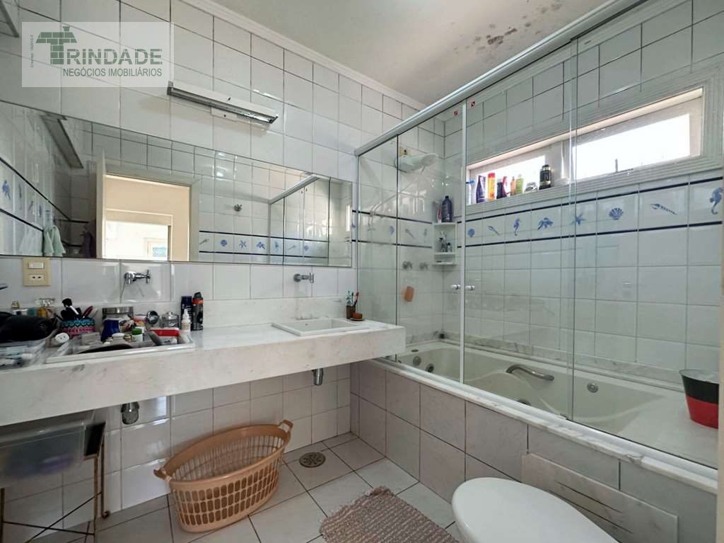 Casa térrea com 3 suítes na Granja Viana, foto 34 de 42