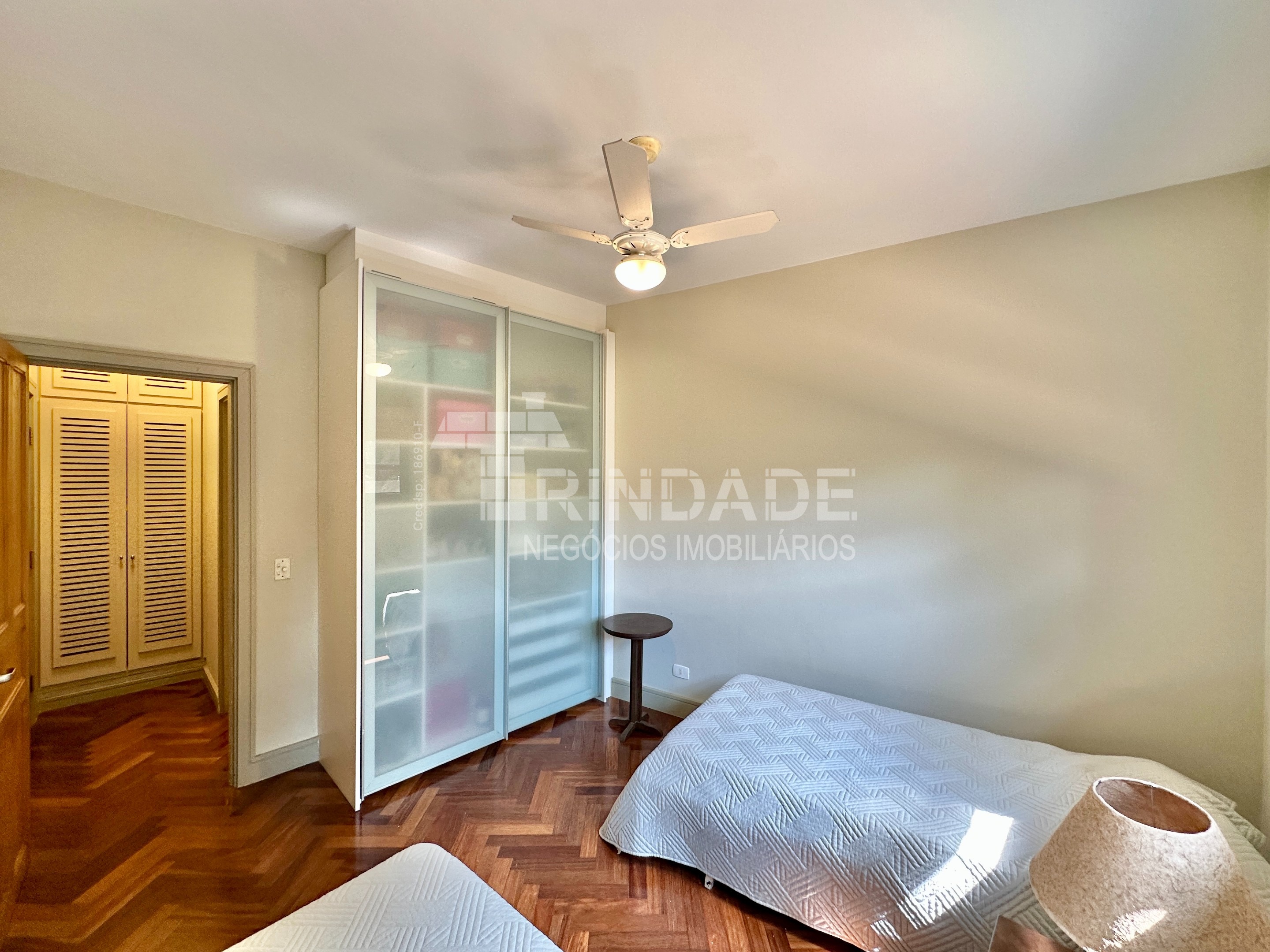 Casa linda de Arquiteto com 4 suítes na Granja Viana, foto 15 de 55