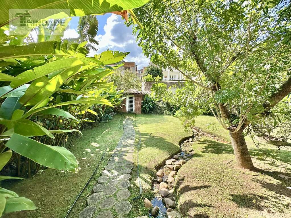 Casa com 5 suítes, gourmet e piscina na Granja Viana, foto 52 de 54