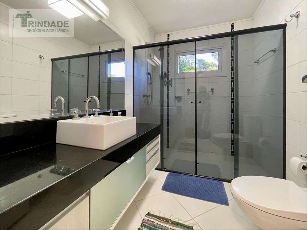 Casa impecável com 4 suítes, foto 39 de 53