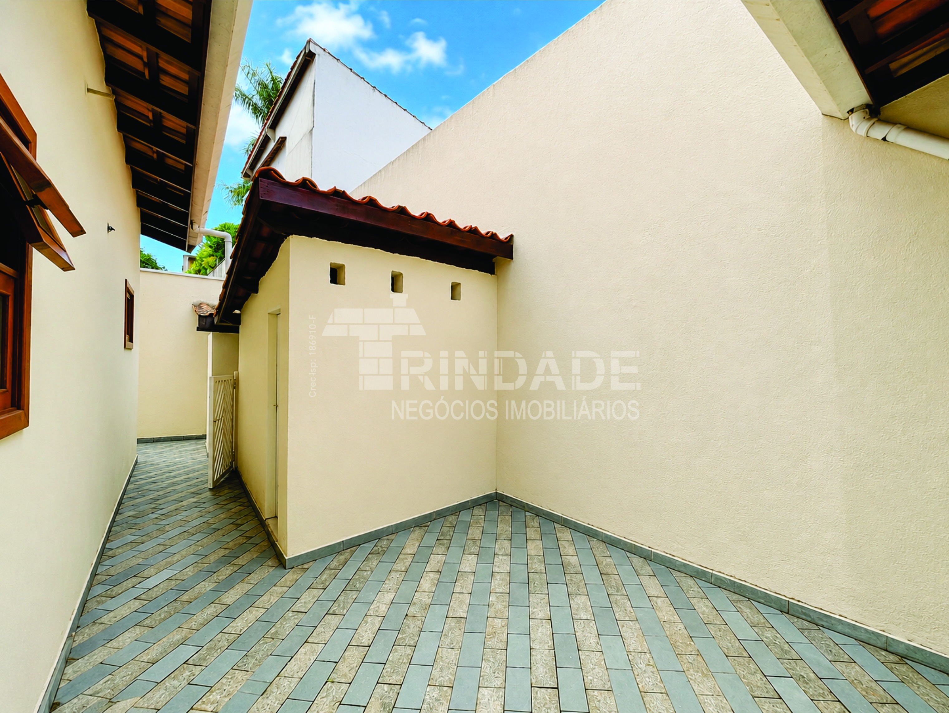 Casa com 4 dormitórios / 2 suítes / piscina por 1.600.000,00, foto 63 de 65