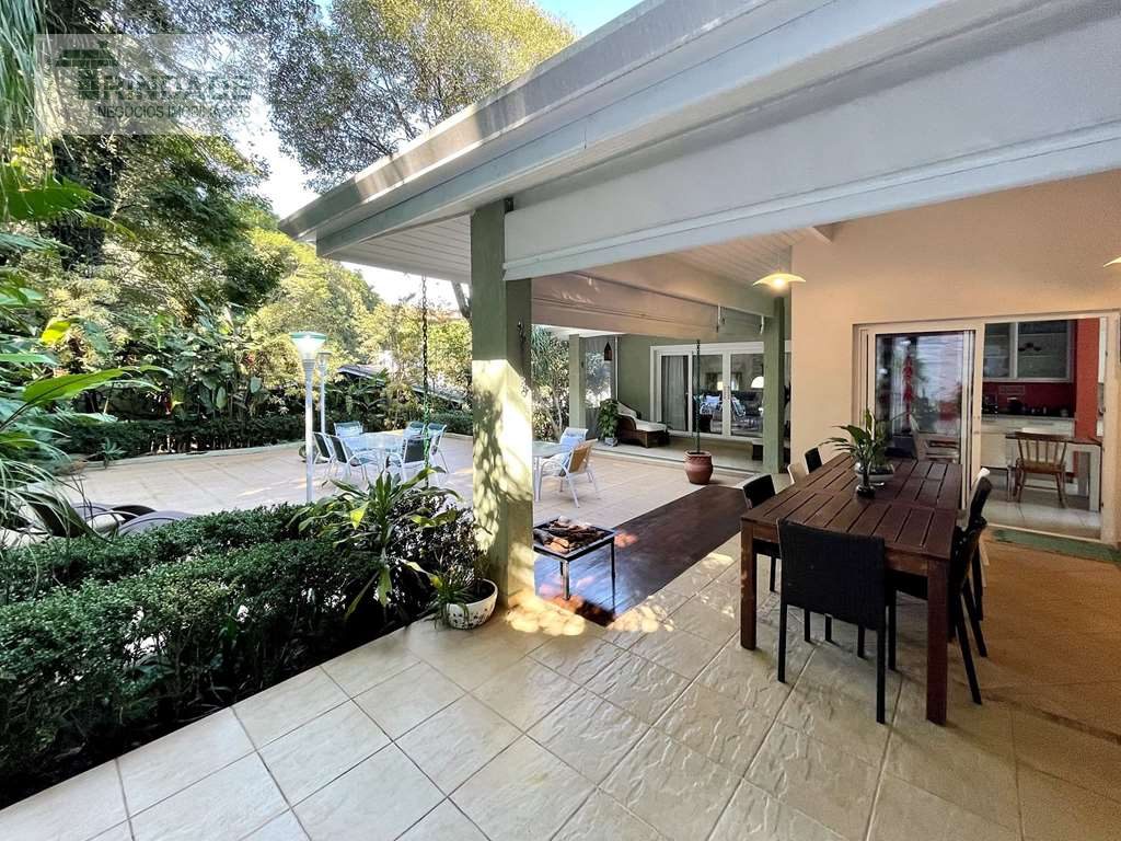 Casa impecável com 4 suítes, foto 28 de 53