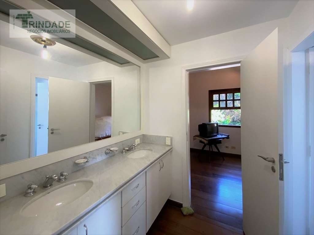 Casa Impecável com 4 dormitórios (2 suítes) e área gourmet na Granja Viana, foto 34 de 36