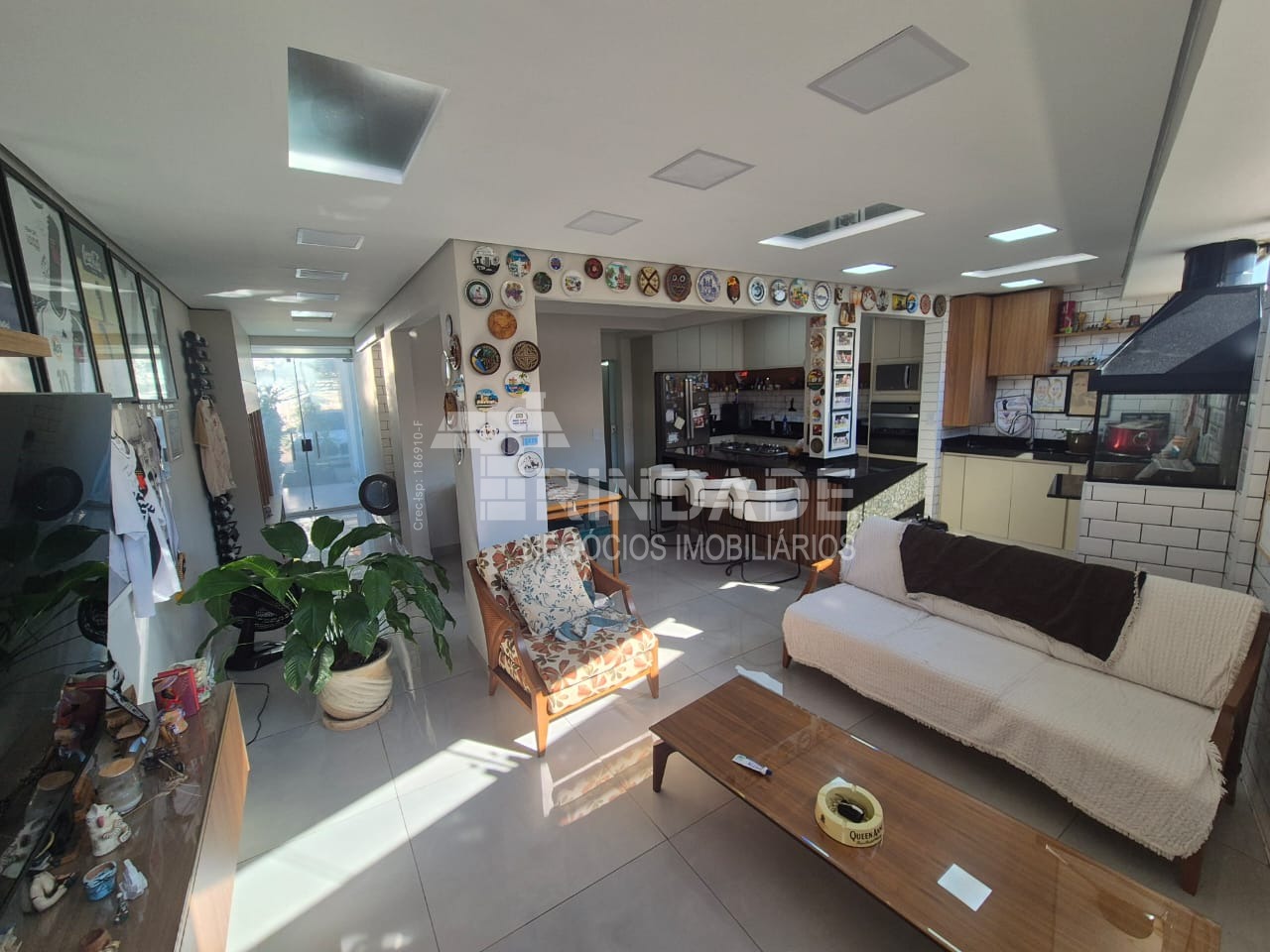 Casa Impecável à venda na Granja Viana, com  3 dormitórios, 153m² por 795.000, foto 27 de 31