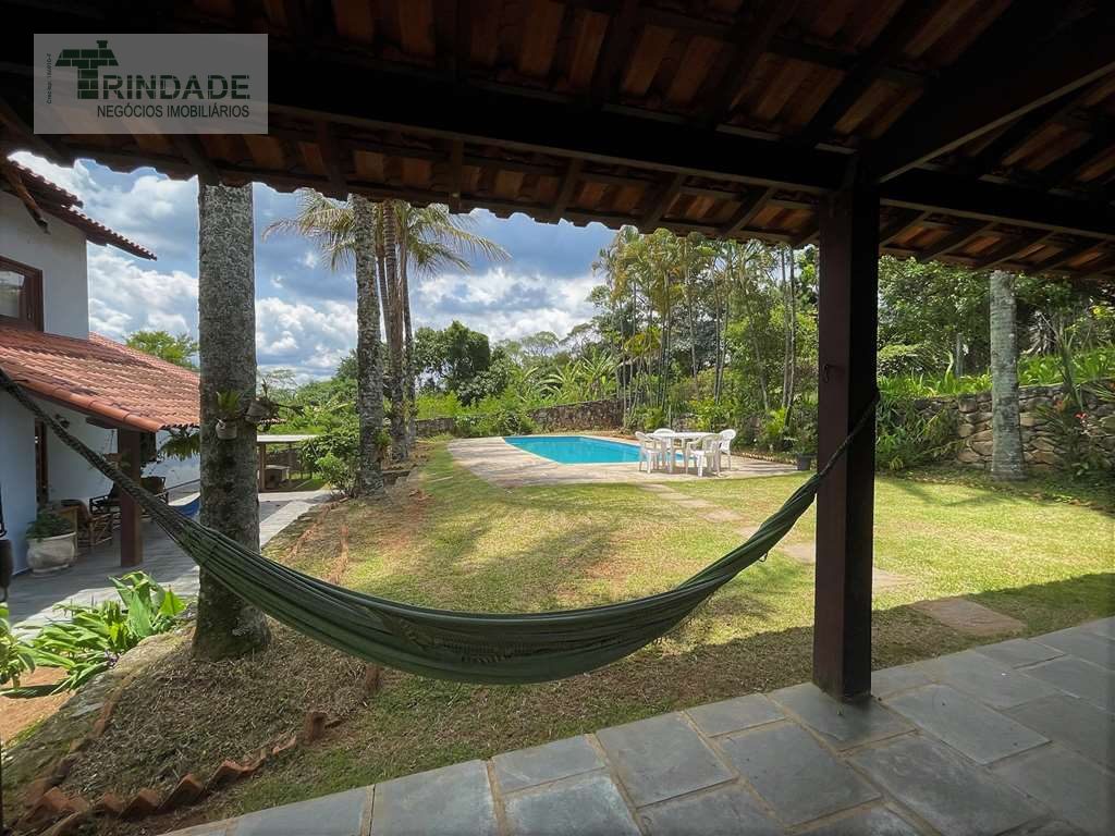 Casa confortável com 6 dormitórios / 1 suíte na Granja Viana, foto 42 de 48
