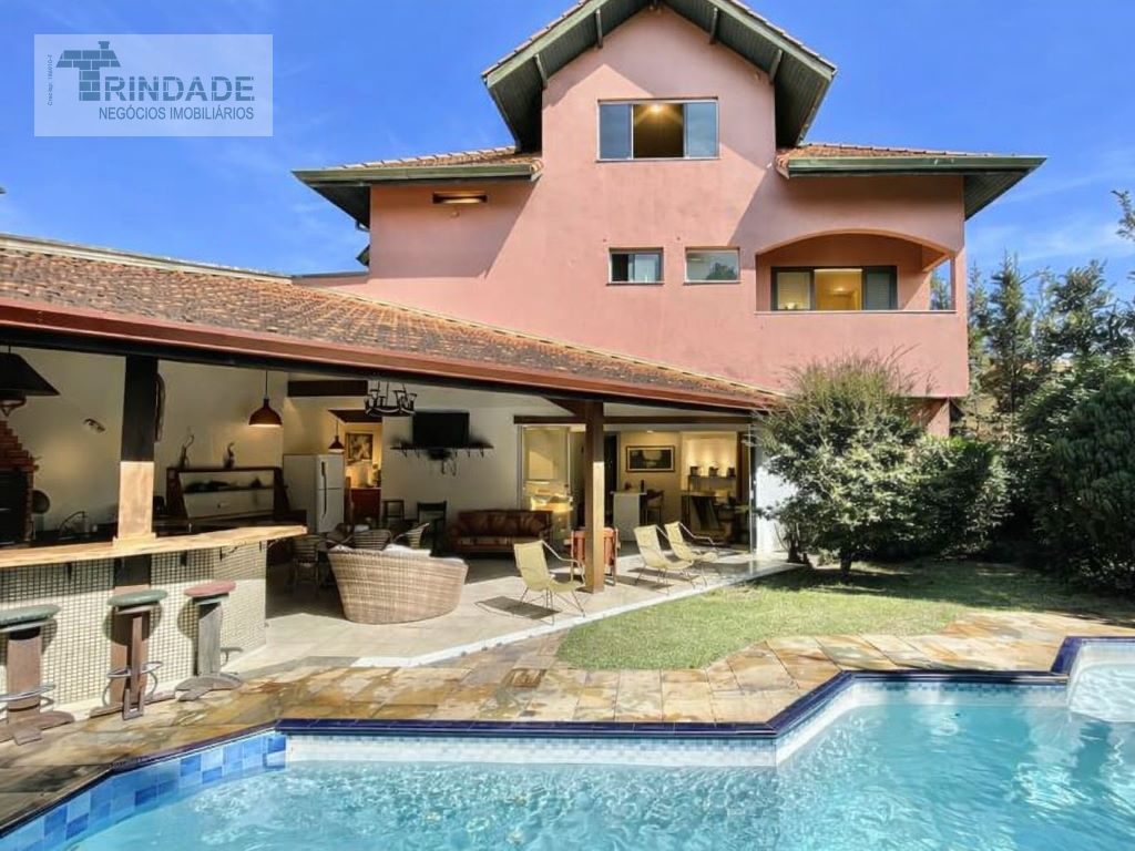 Linda casa c/ 4 suítes, lareira, gourmet e piscina!, foto 25 de 54