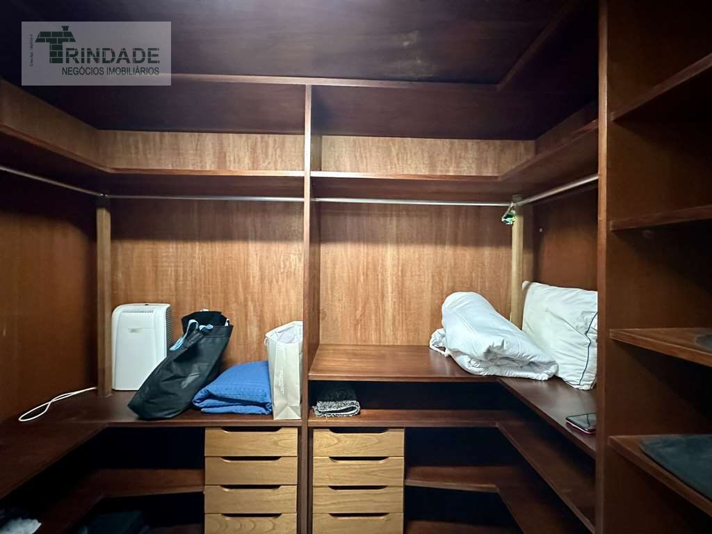 Casa térrea, impecável com 3 dormitórios / 1 suíte na Granja Viana, foto 31 de 50