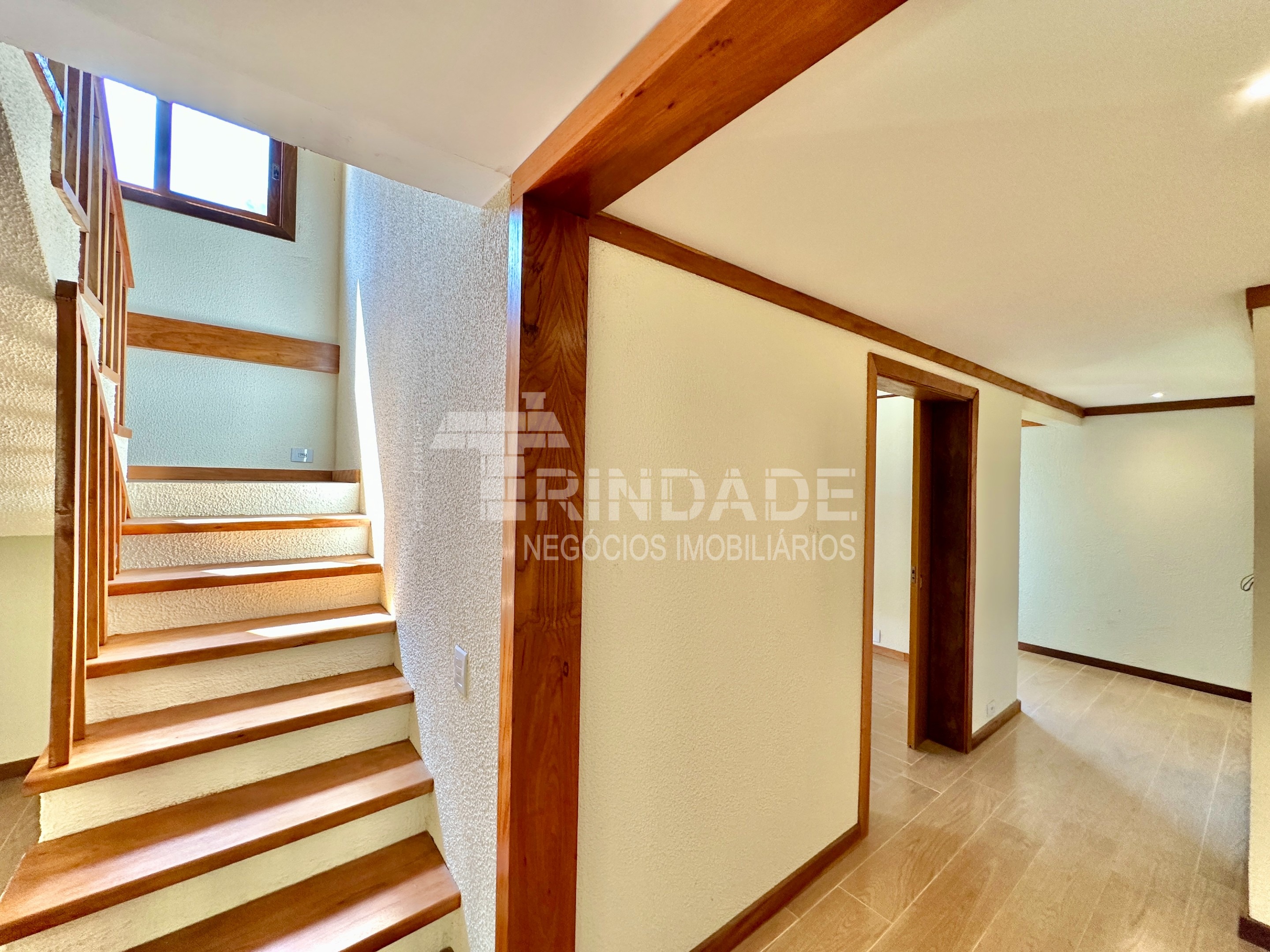 Casa Impecável, zero bala com 3 suítes na Granja Viana, foto 24 de 49