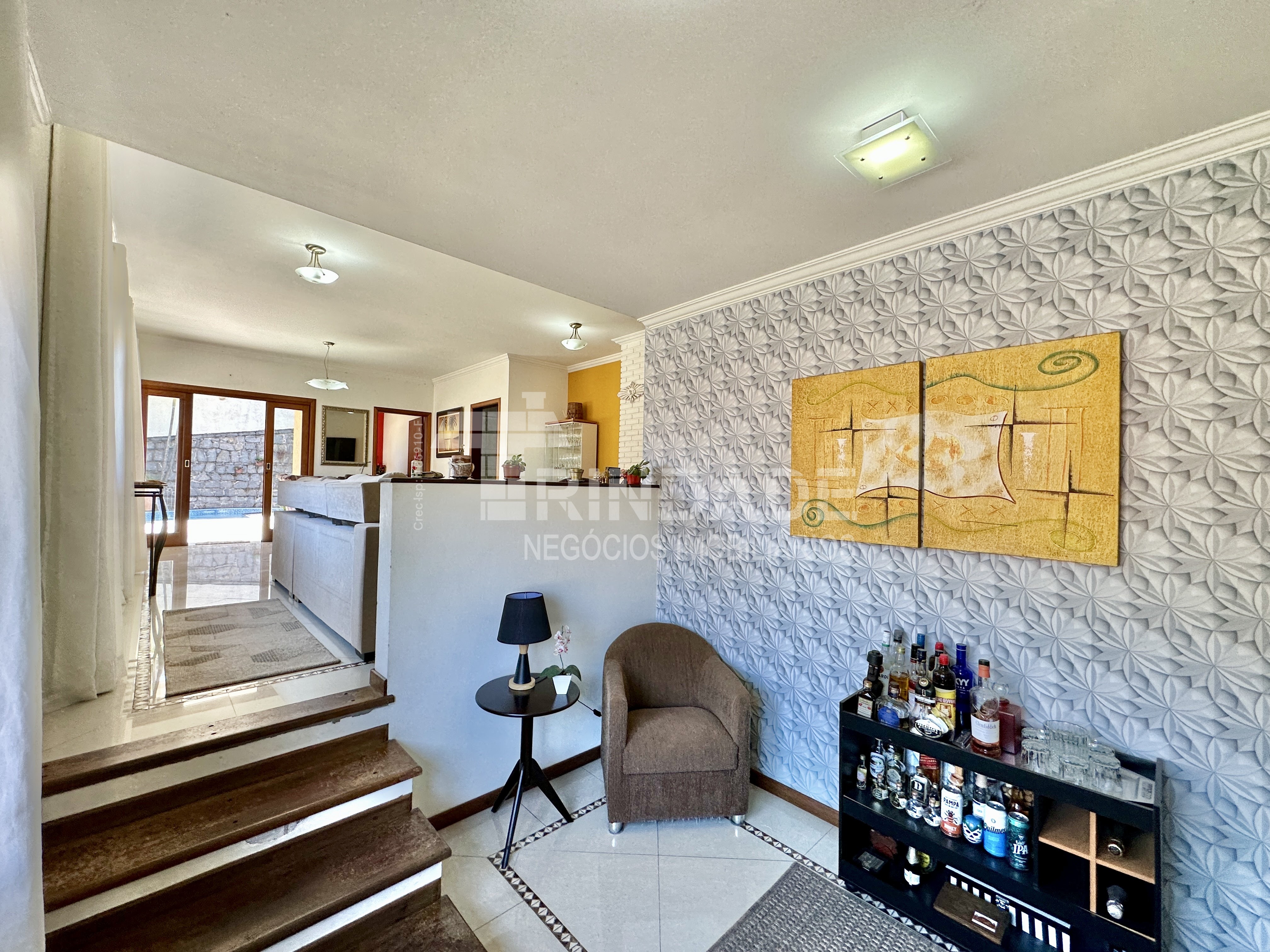 Casa com 3 dormitórios (sendo 1 suíte), lareira, piscina e gourmet, foto 29 de 46