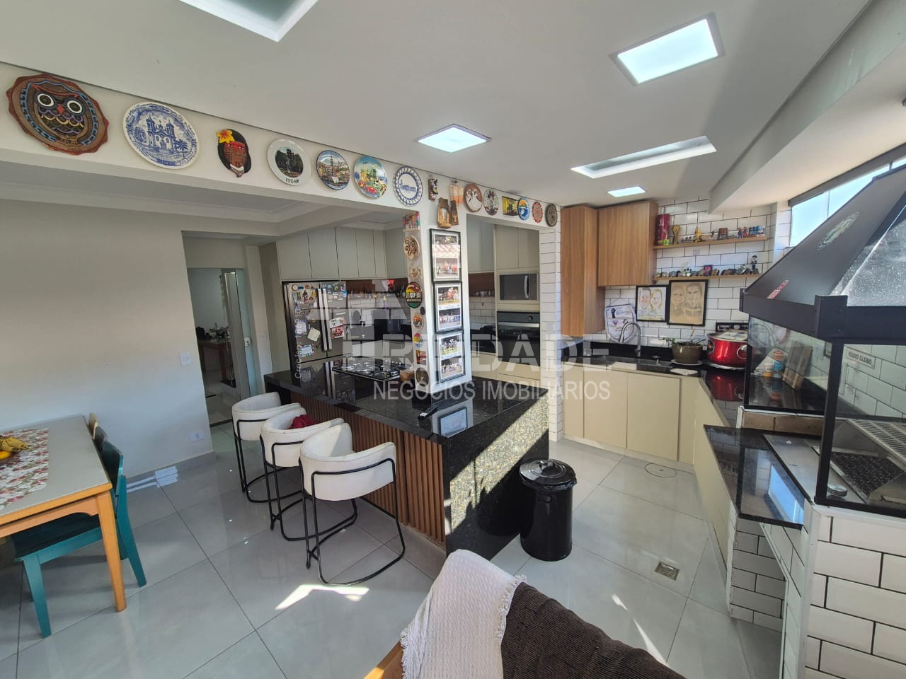 Casa Impecável à venda na Granja Viana, com  3 dormitórios, 153m² por 795.000, foto 12 de 31